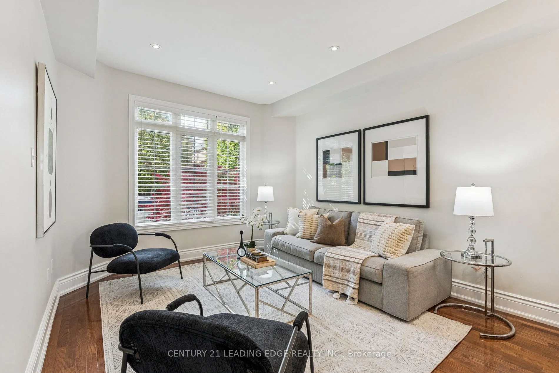 33 Evaridge Drive