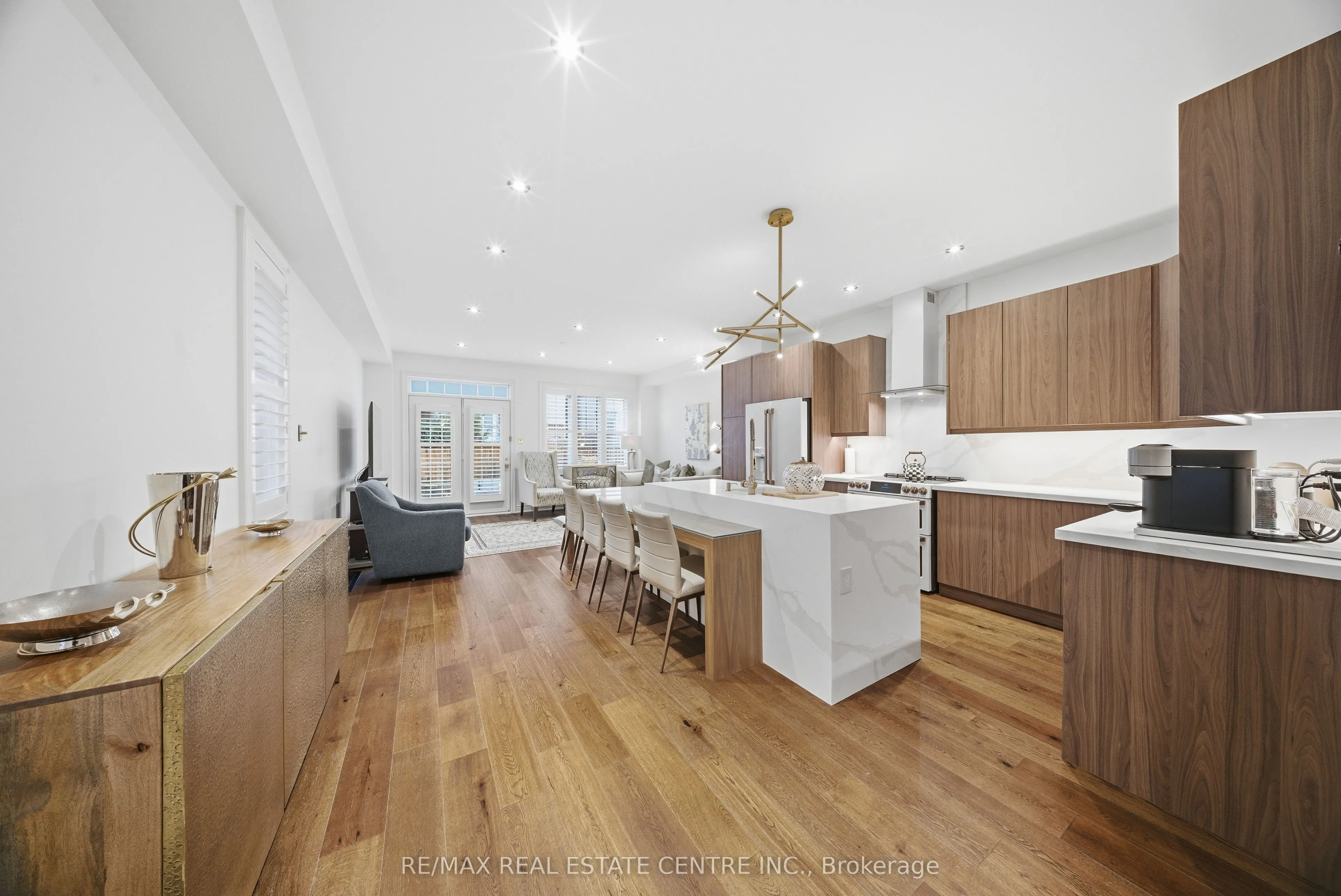 8 Bristlewood Crescent