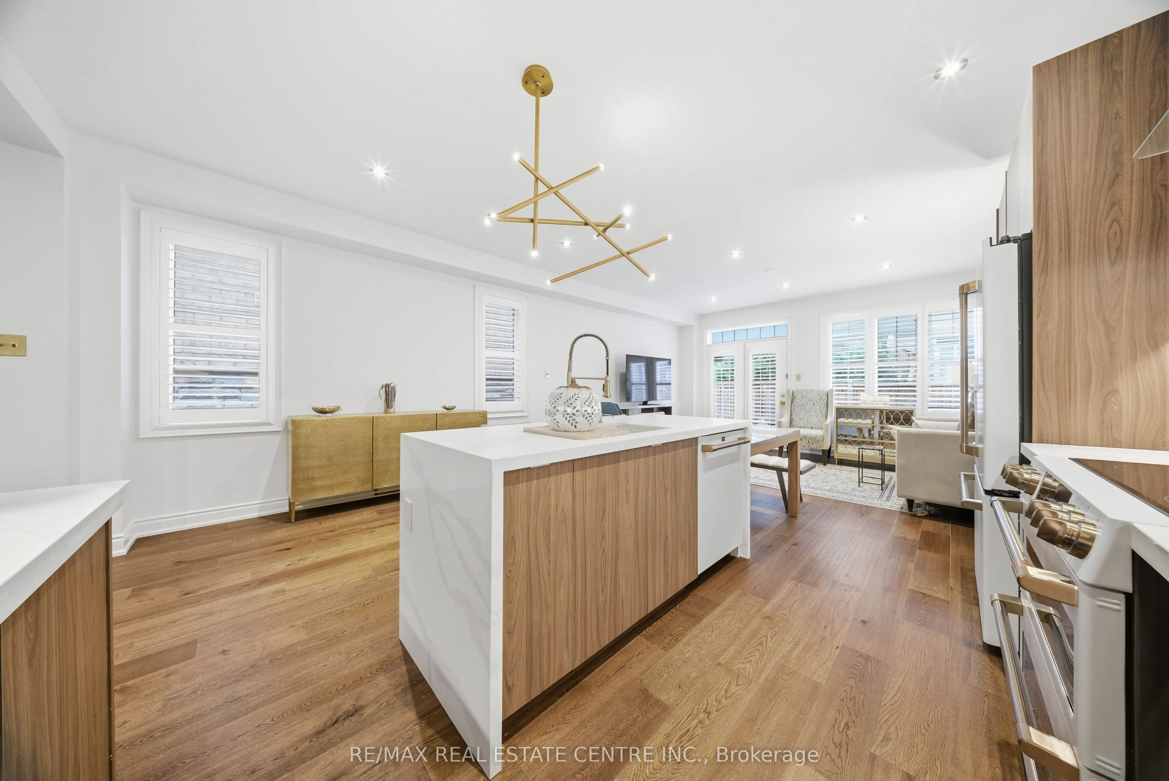 8 Bristlewood Crescent