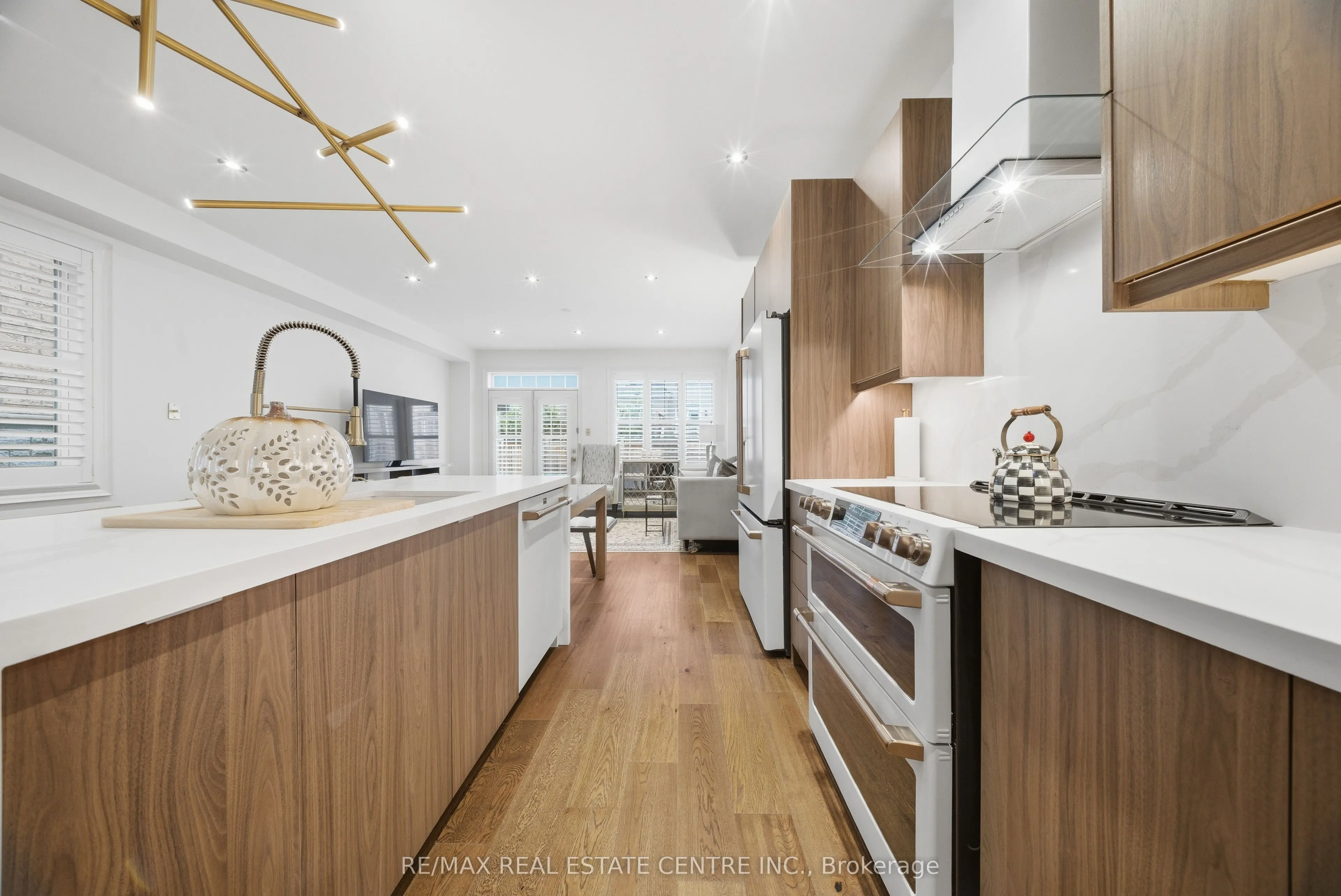 8 Bristlewood Crescent