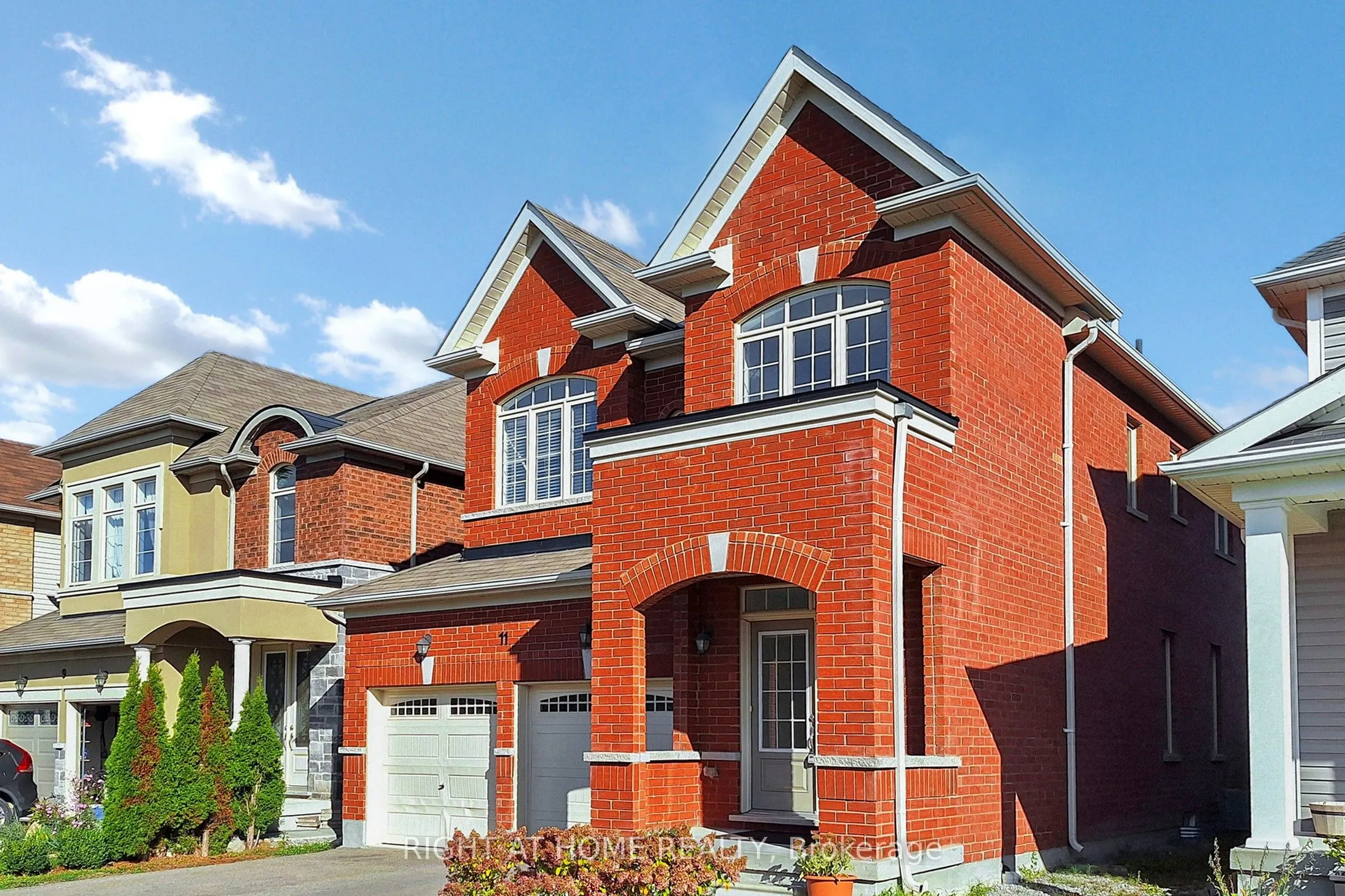 11 Robert Wilson Crescent