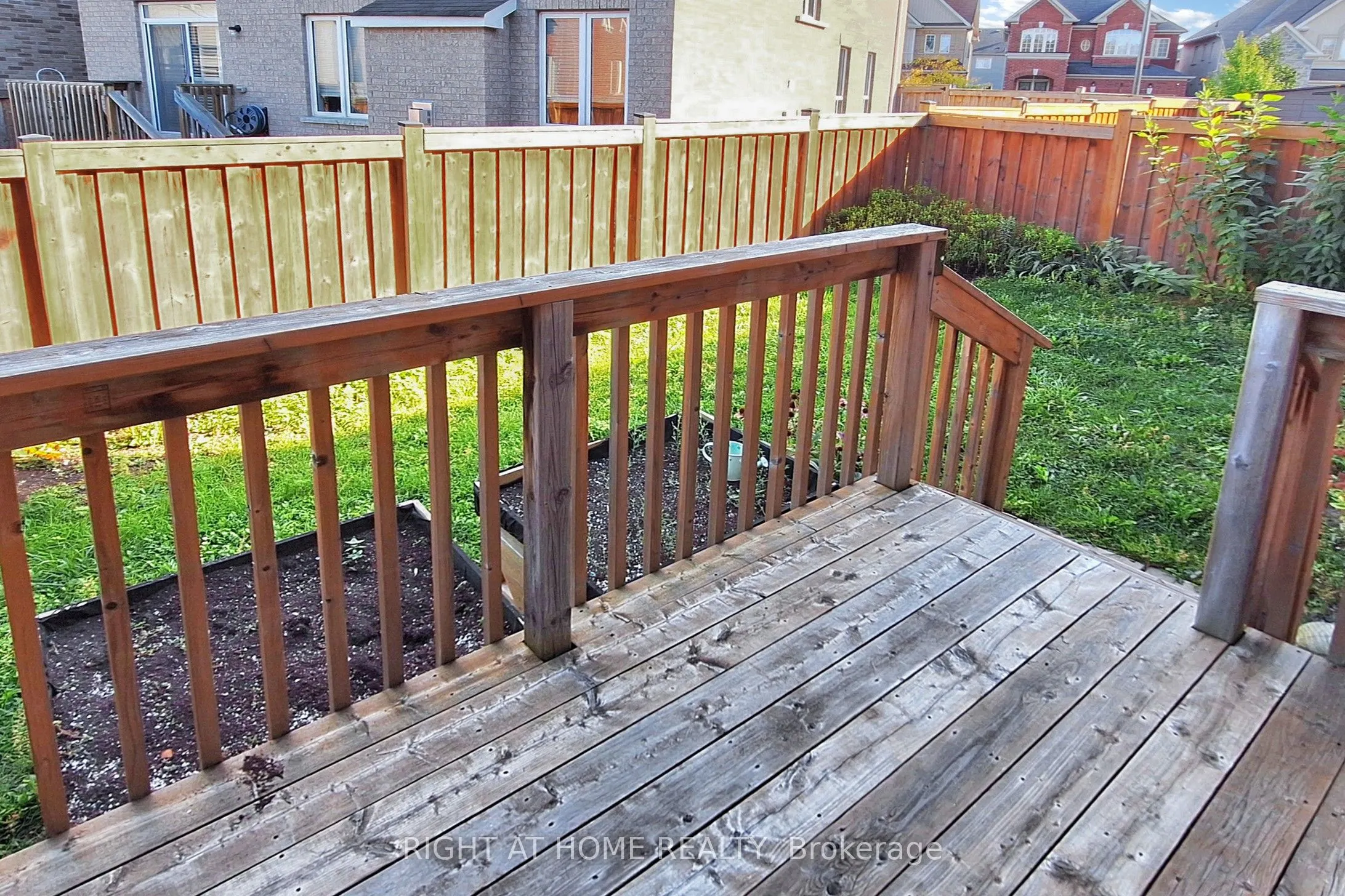 11 Robert Wilson Crescent