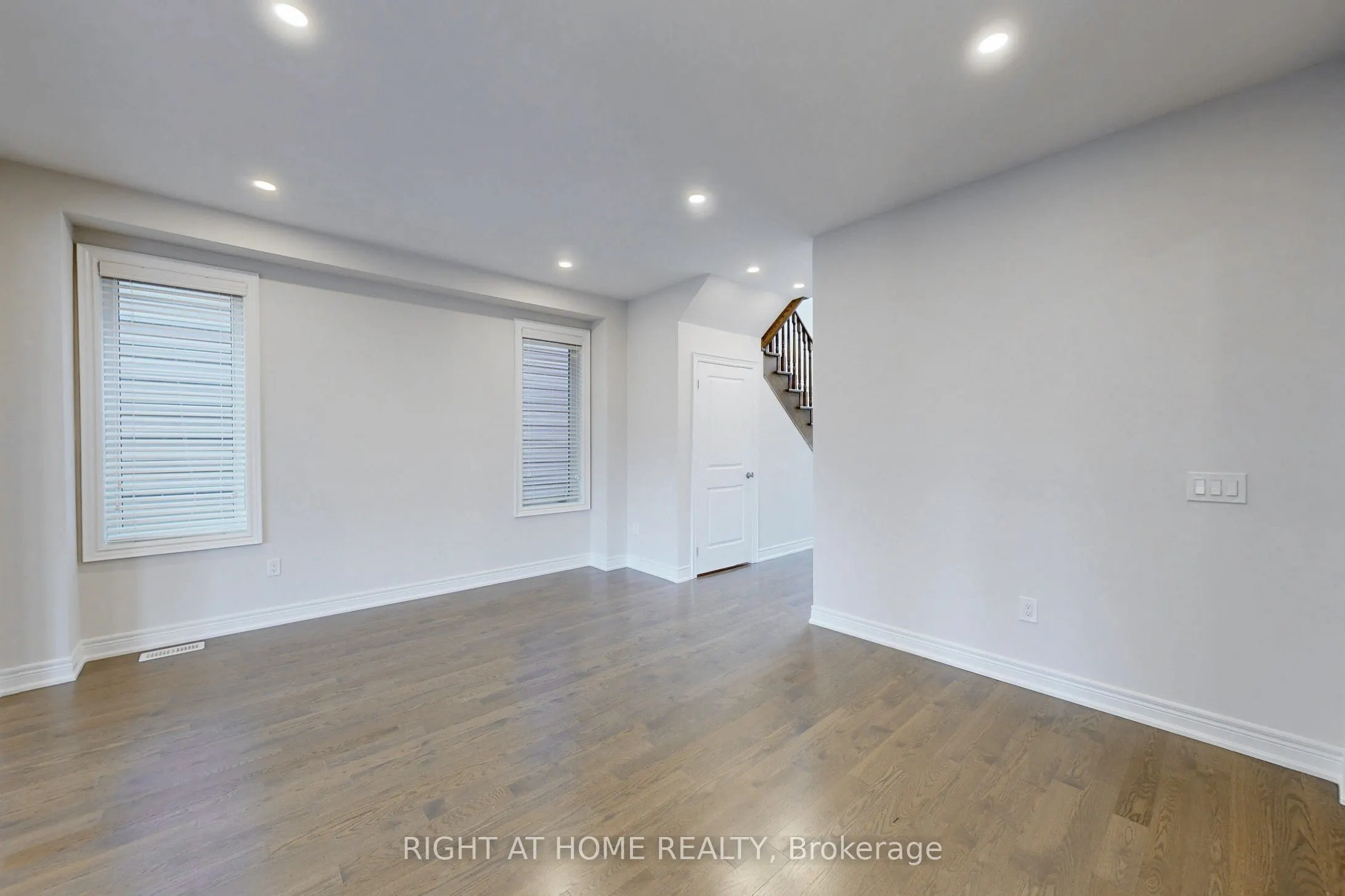 11 Robert Wilson Crescent