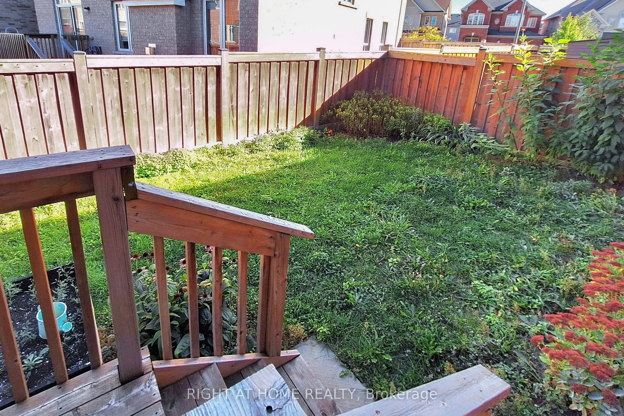 11 Robert Wilson Crescent