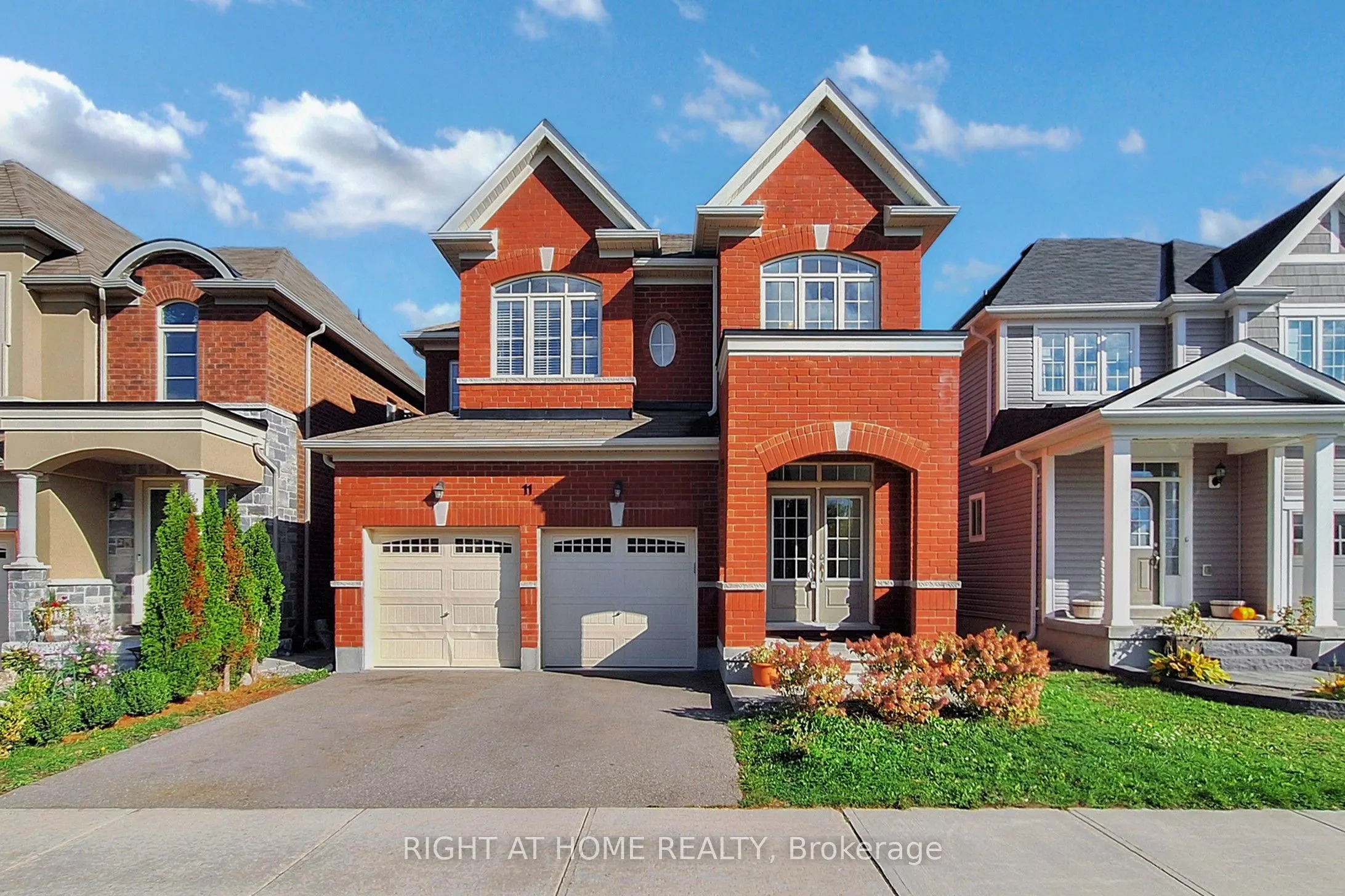 11 Robert Wilson Crescent