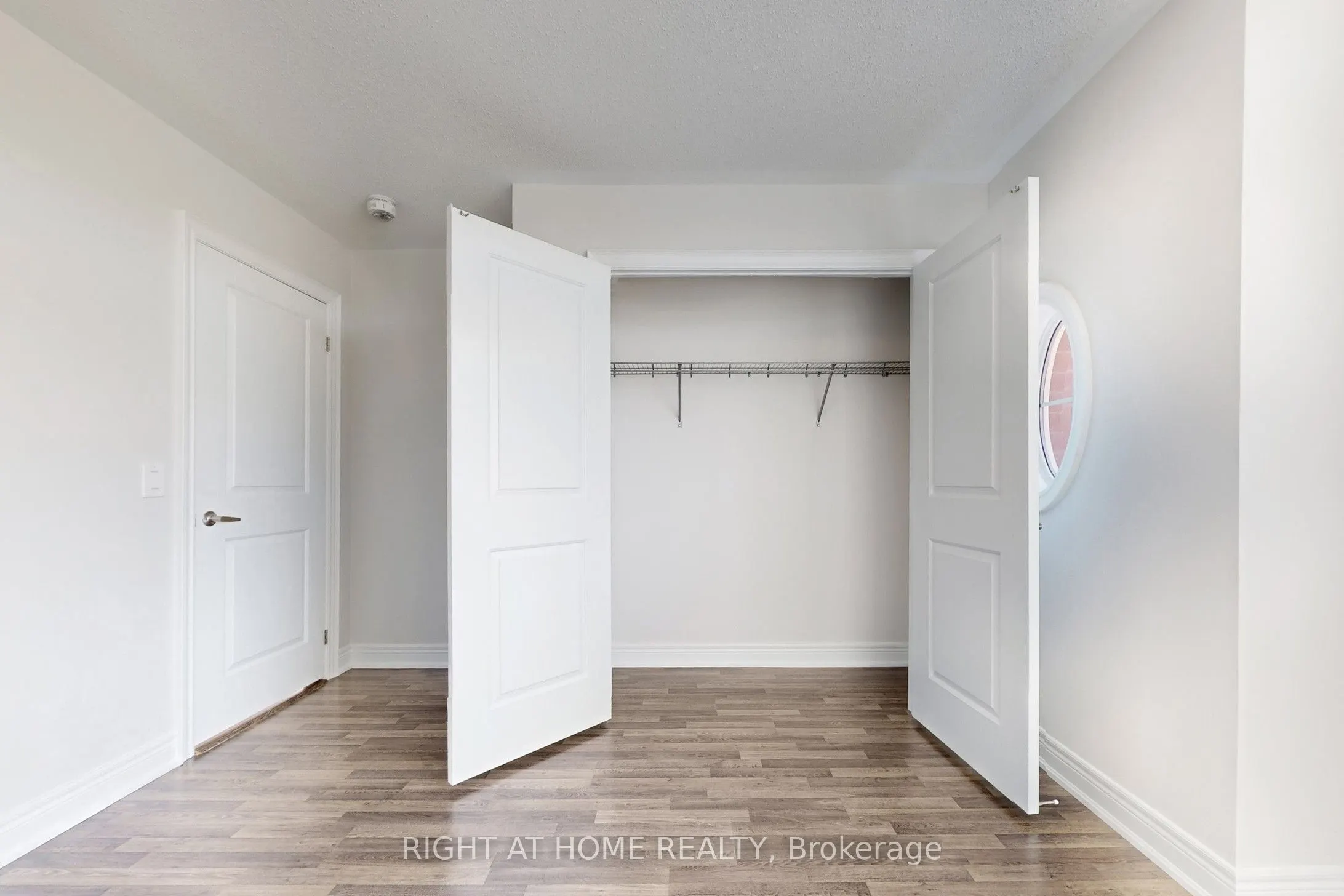 11 Robert Wilson Crescent