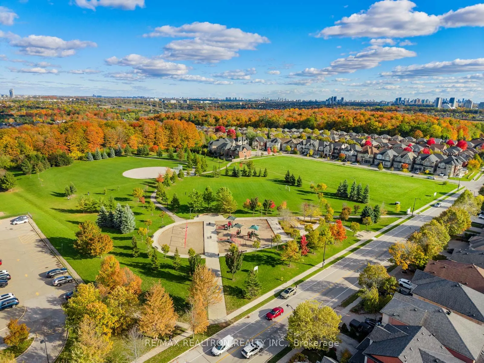 8900 Bathurst Street, #8