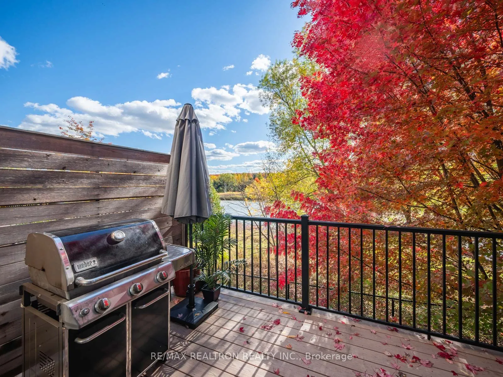 8900 Bathurst Street, #8