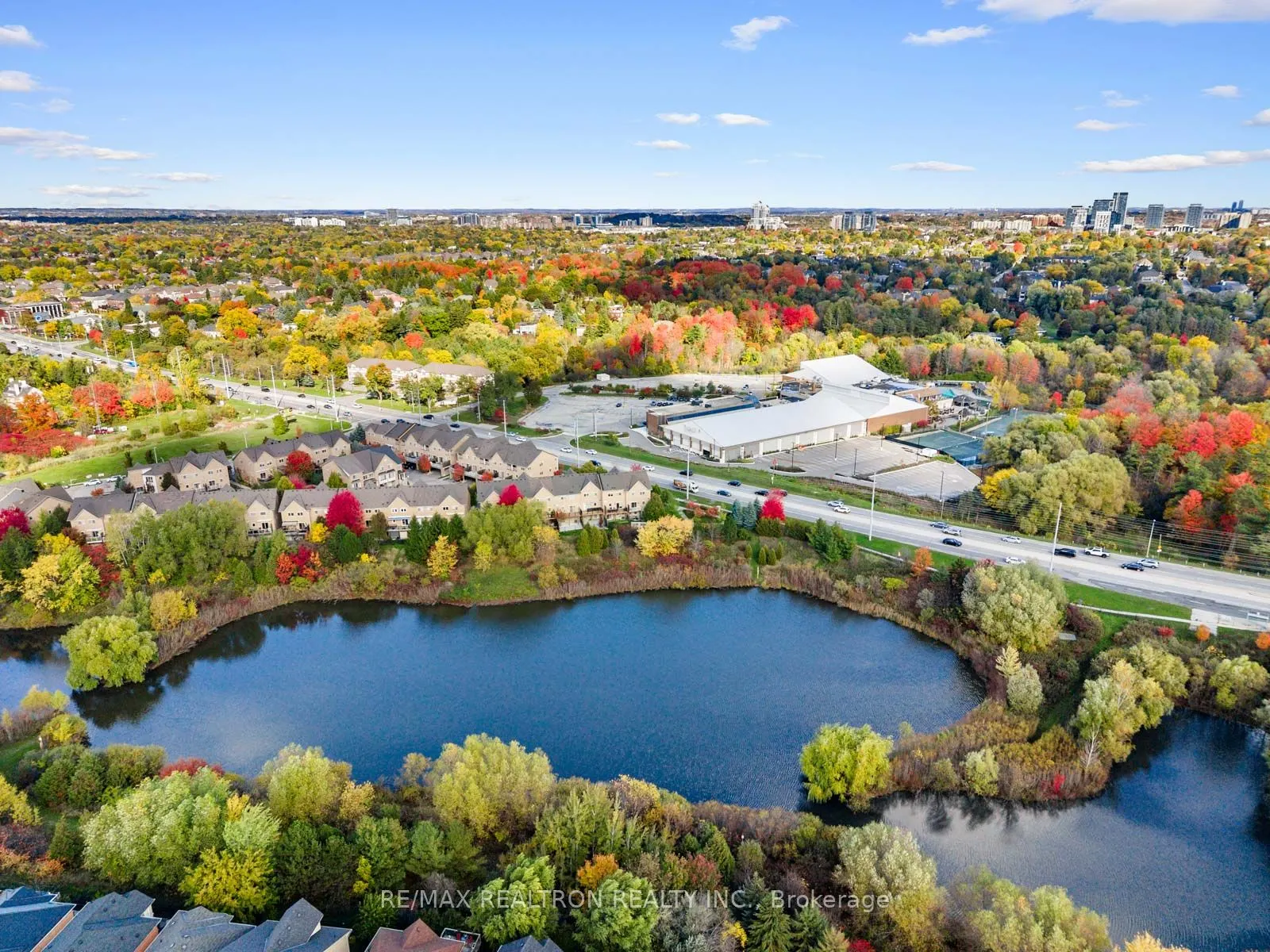 8900 Bathurst Street, #8