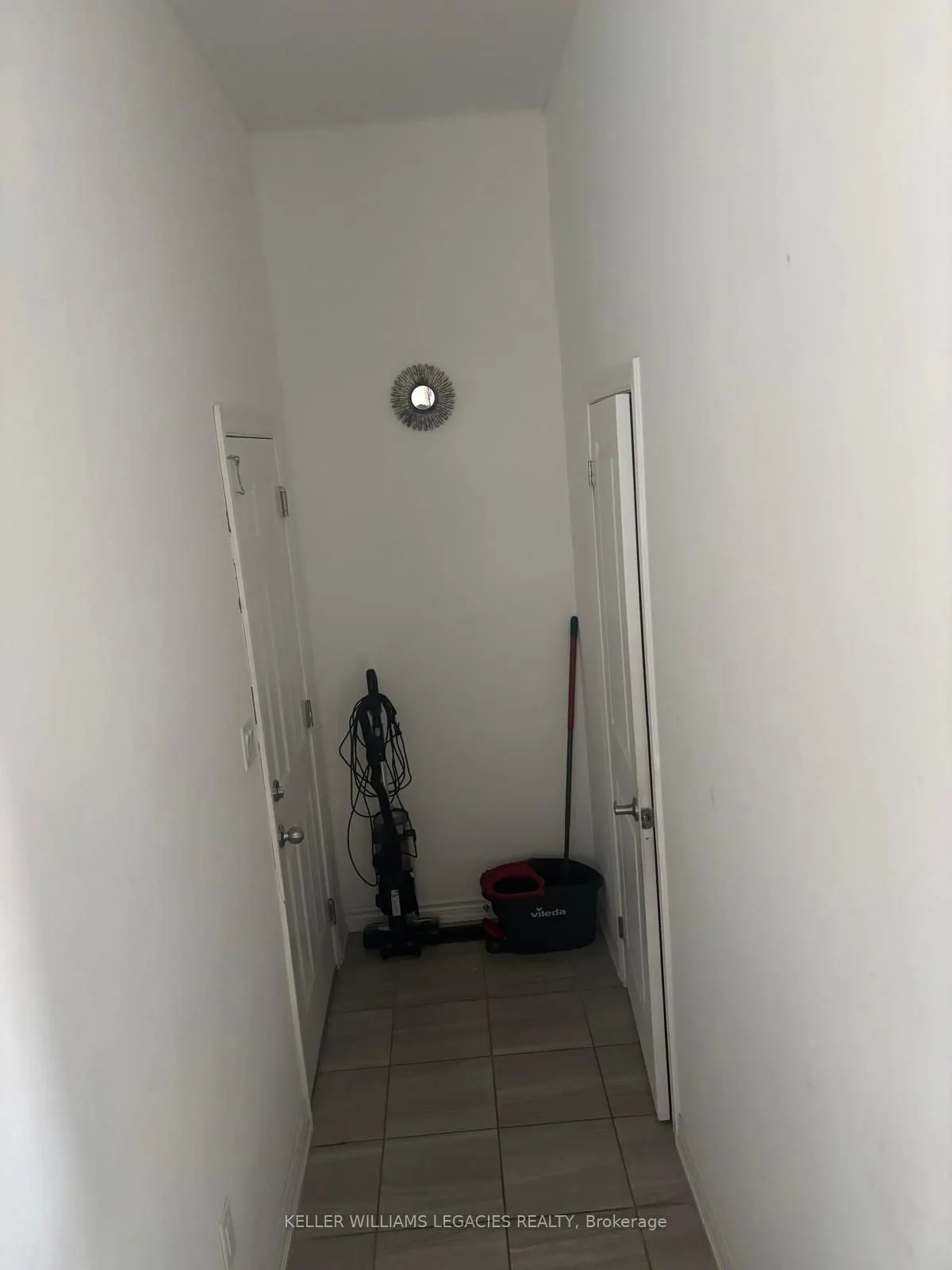 2300 Grainger Loop