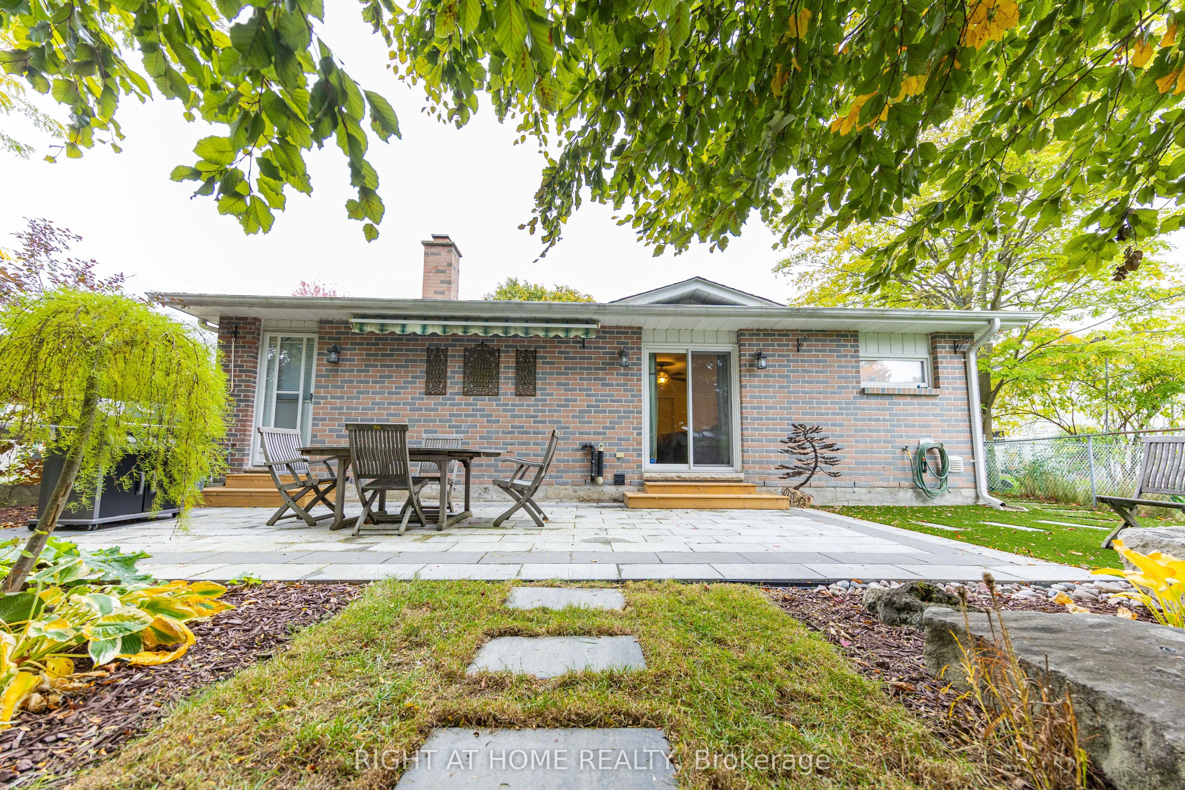 27 Bigwin Drive