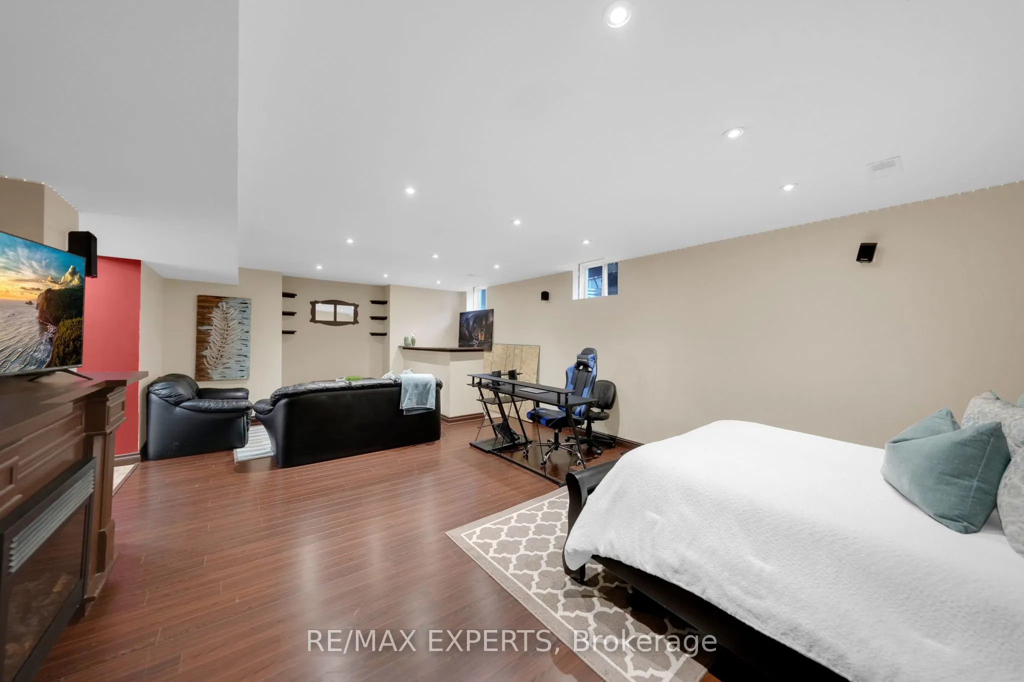 1 Nunn Crescent