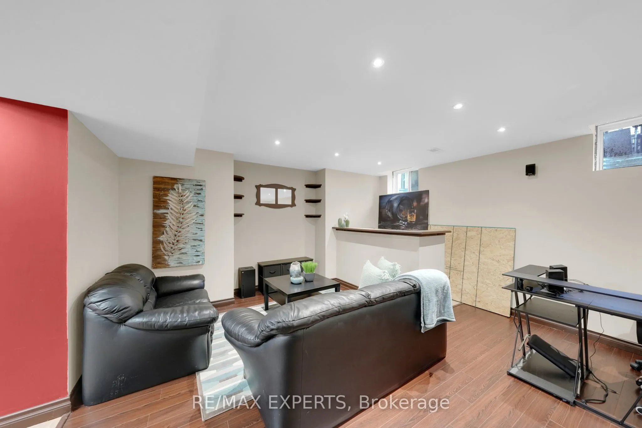 1 Nunn Crescent
