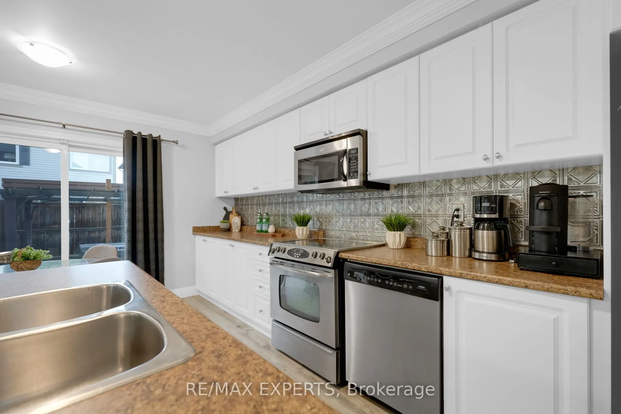 1 Nunn Crescent