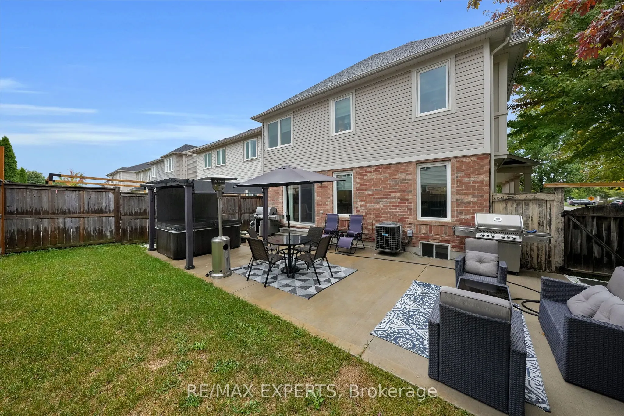 1 Nunn Crescent