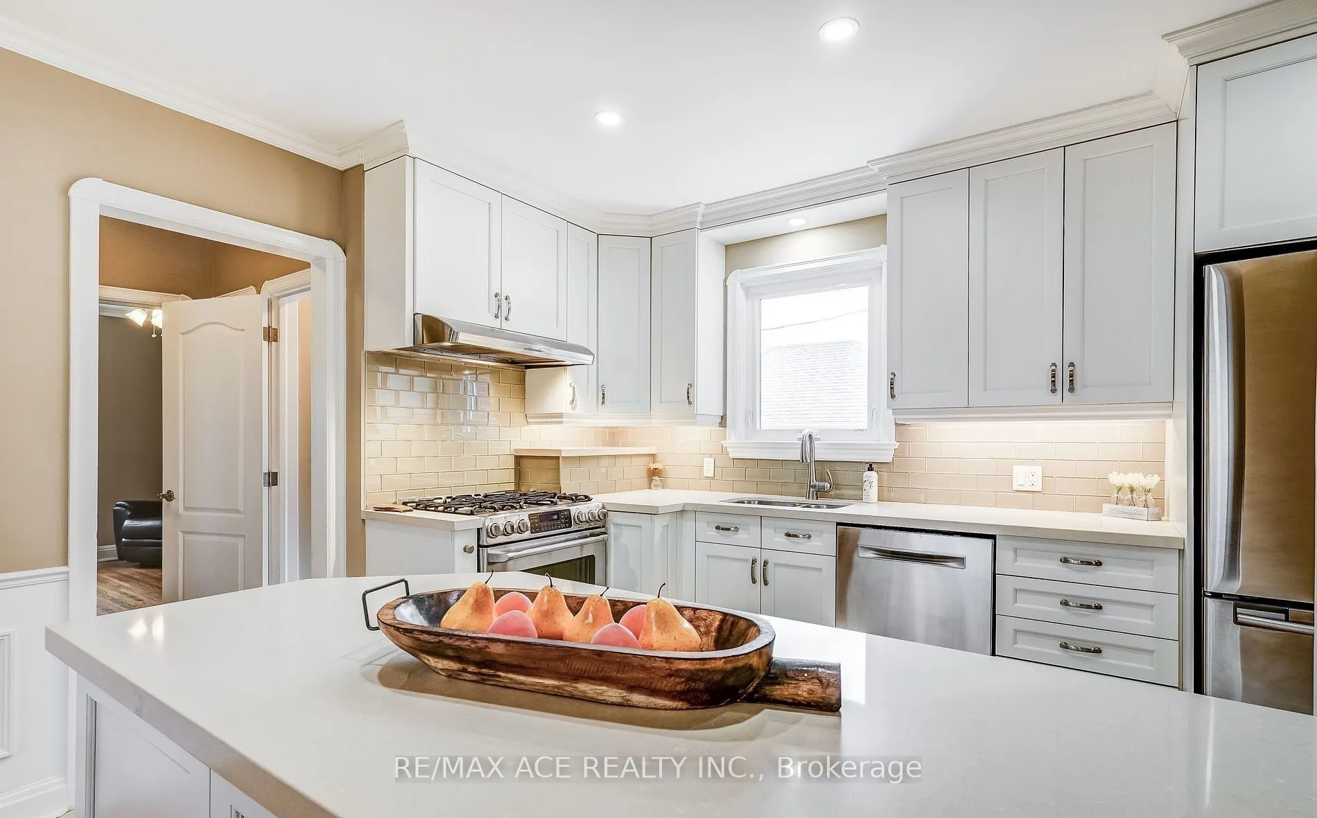 664 Gorham Street, #Main