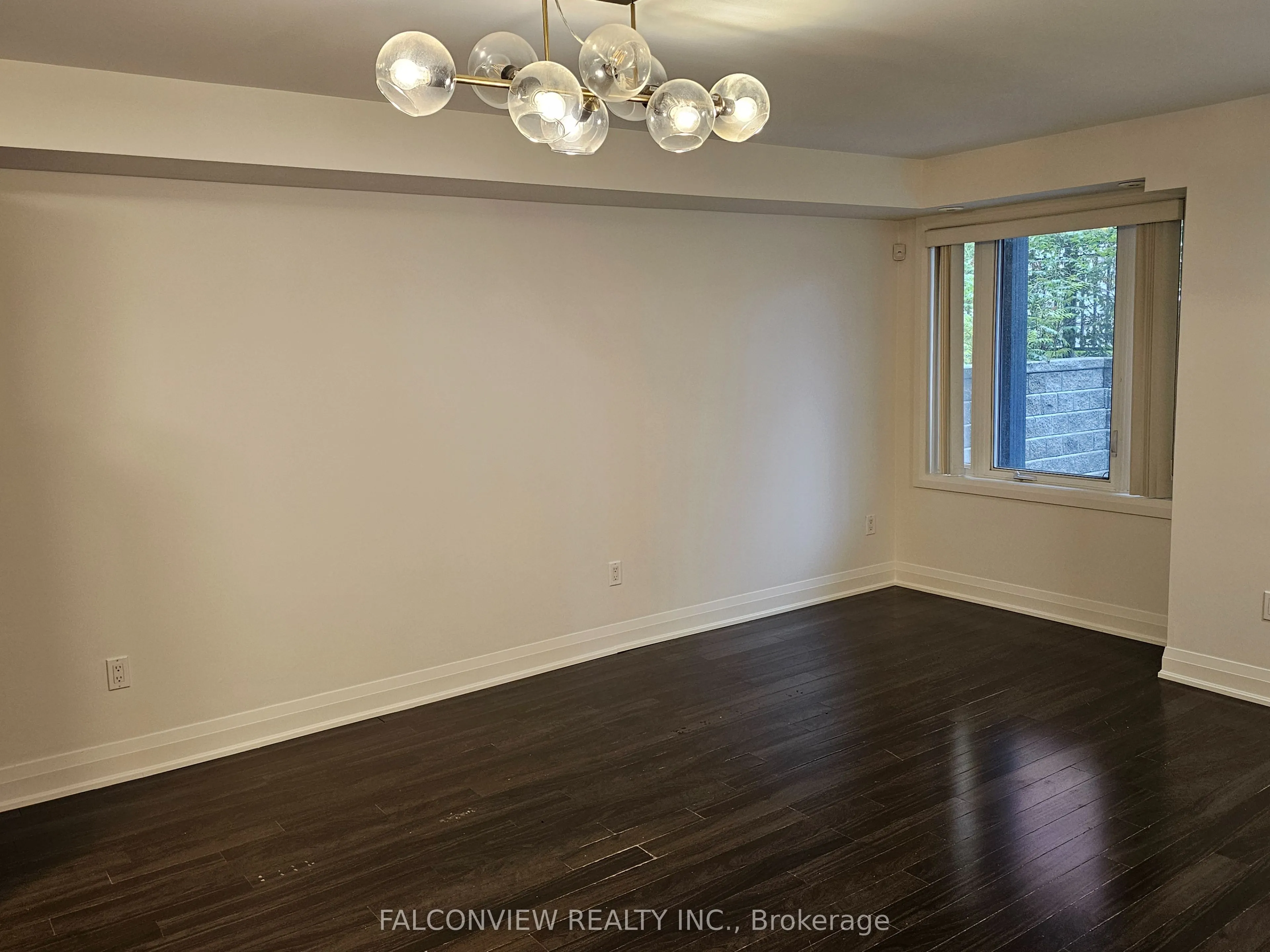 318 John Street, #125