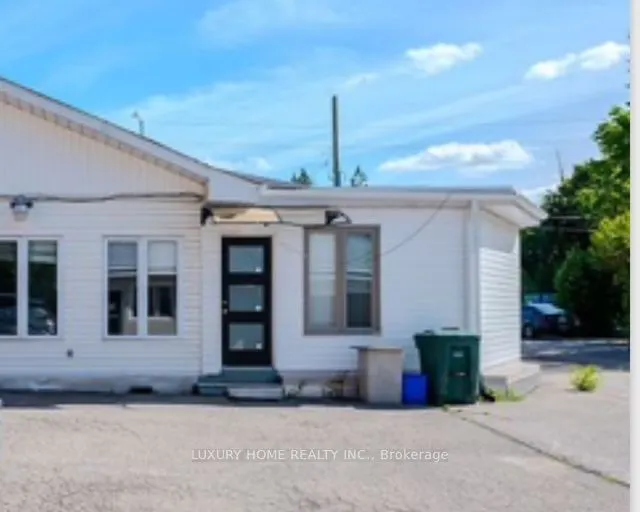 192 King Road N