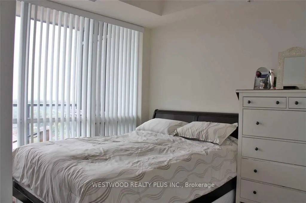 9088 Yonge Street, #1209