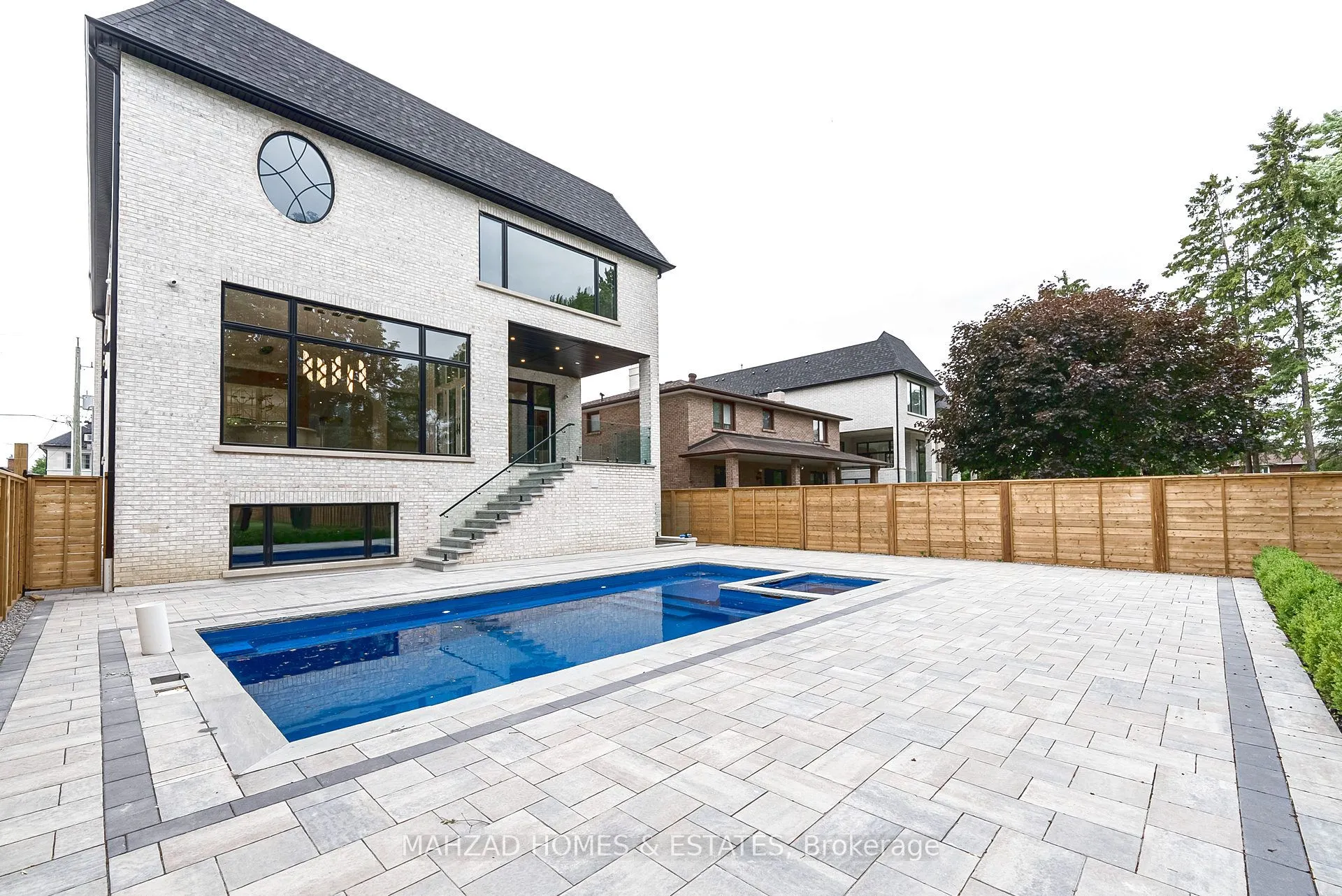 28 Scott Drive
