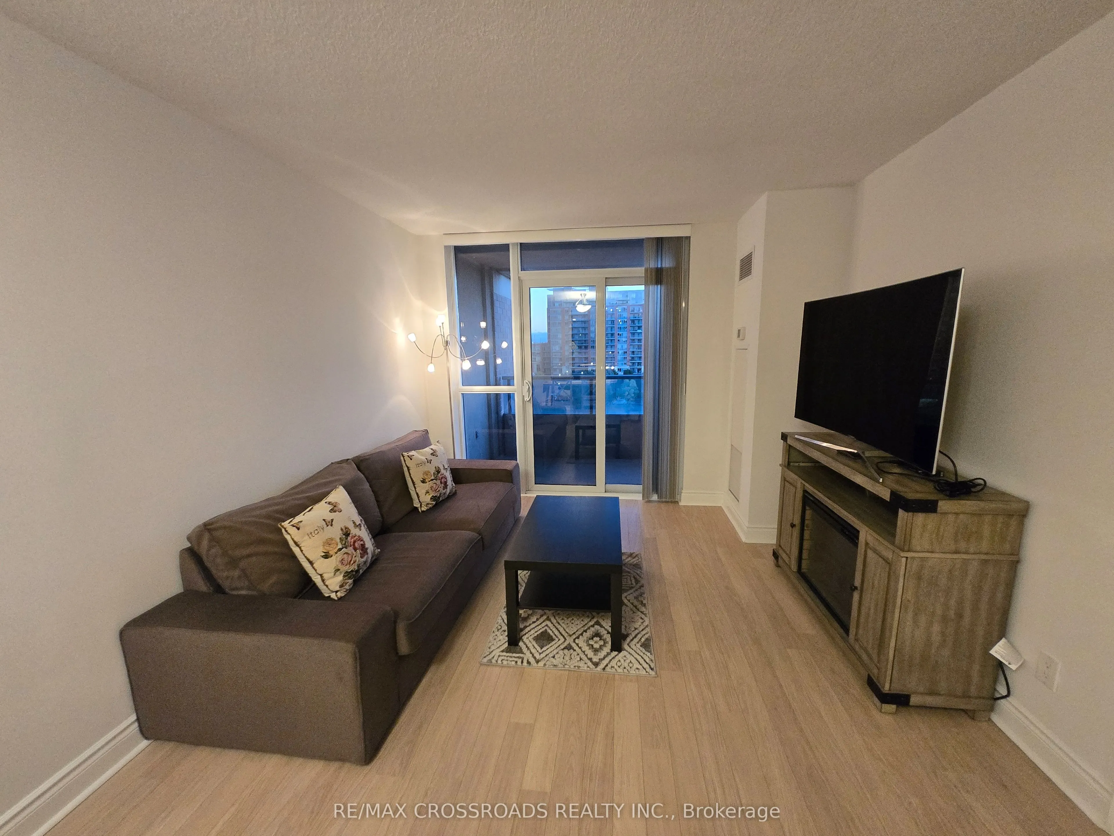 23 Cox Boulevard, #659