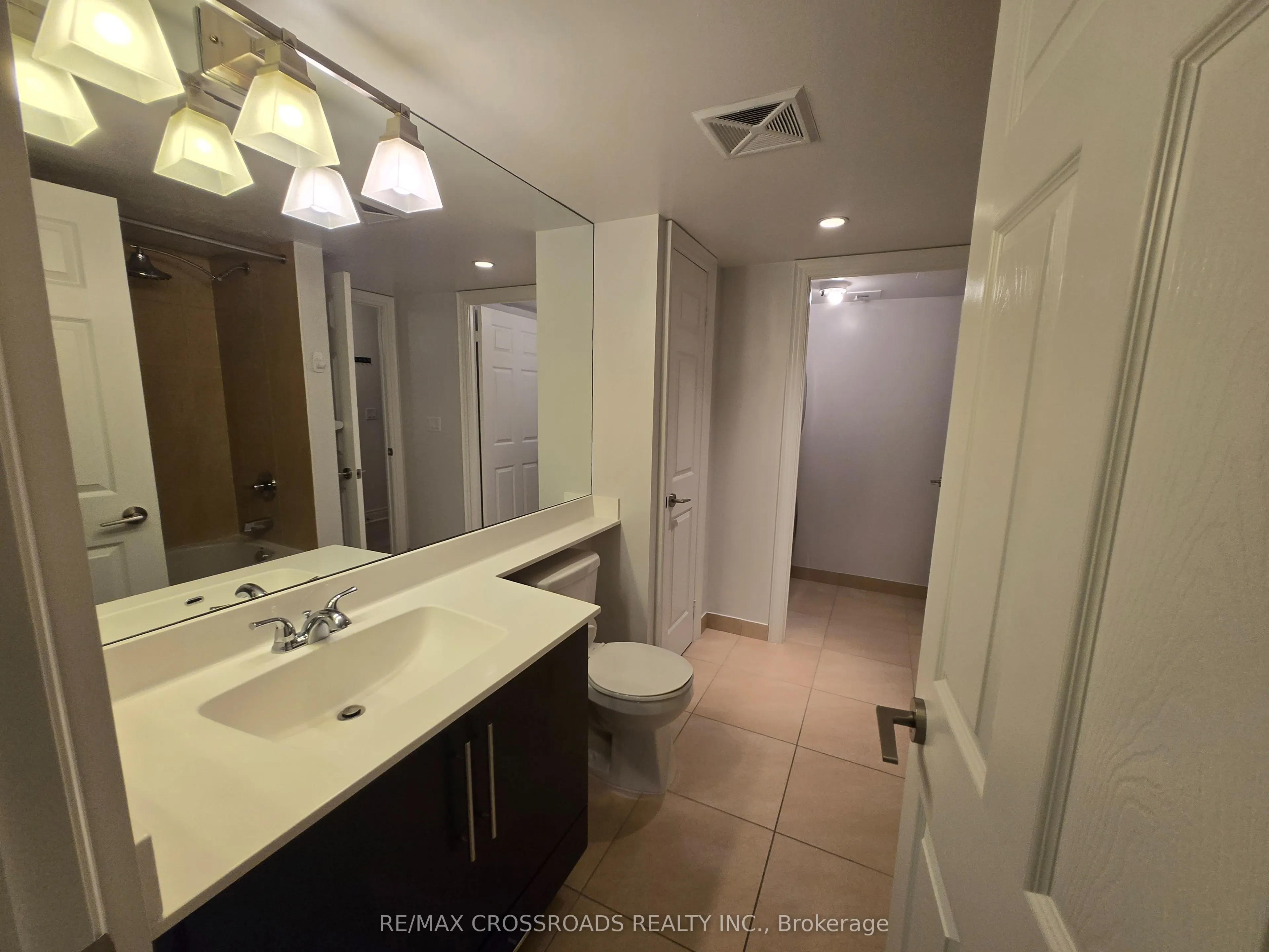 23 Cox Boulevard, #659