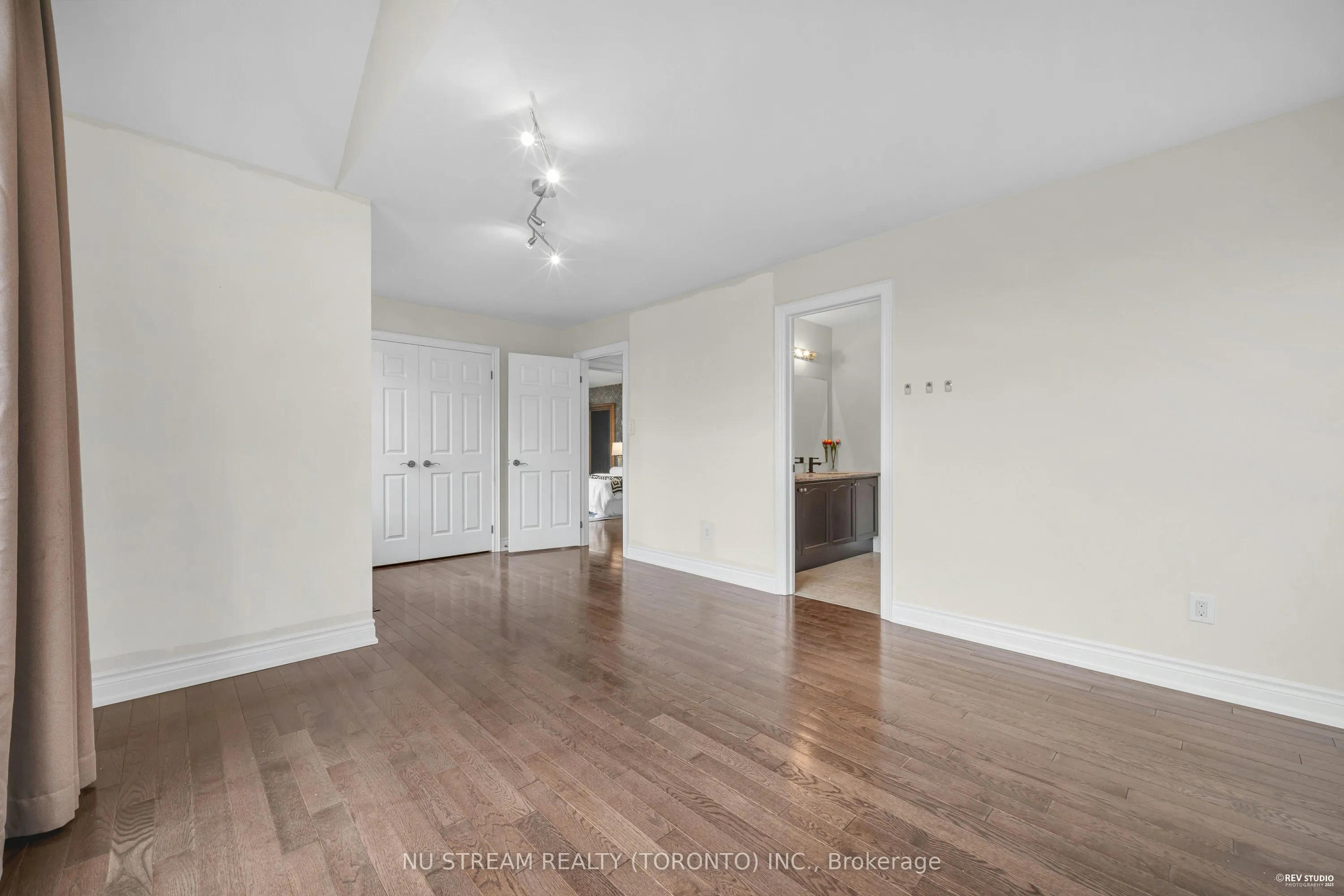 237 Upper Post Road