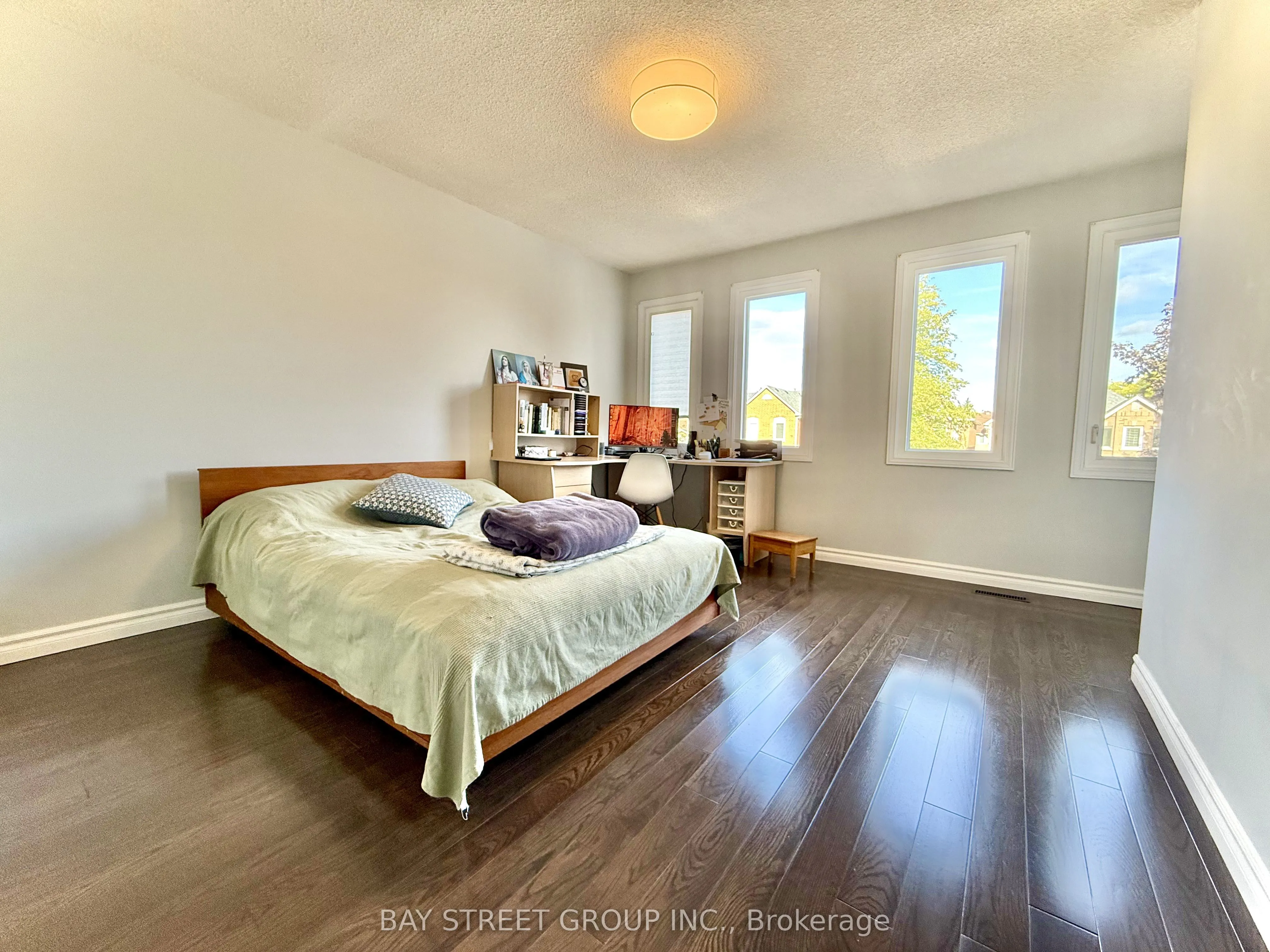 65 Rosedale Heights Drive