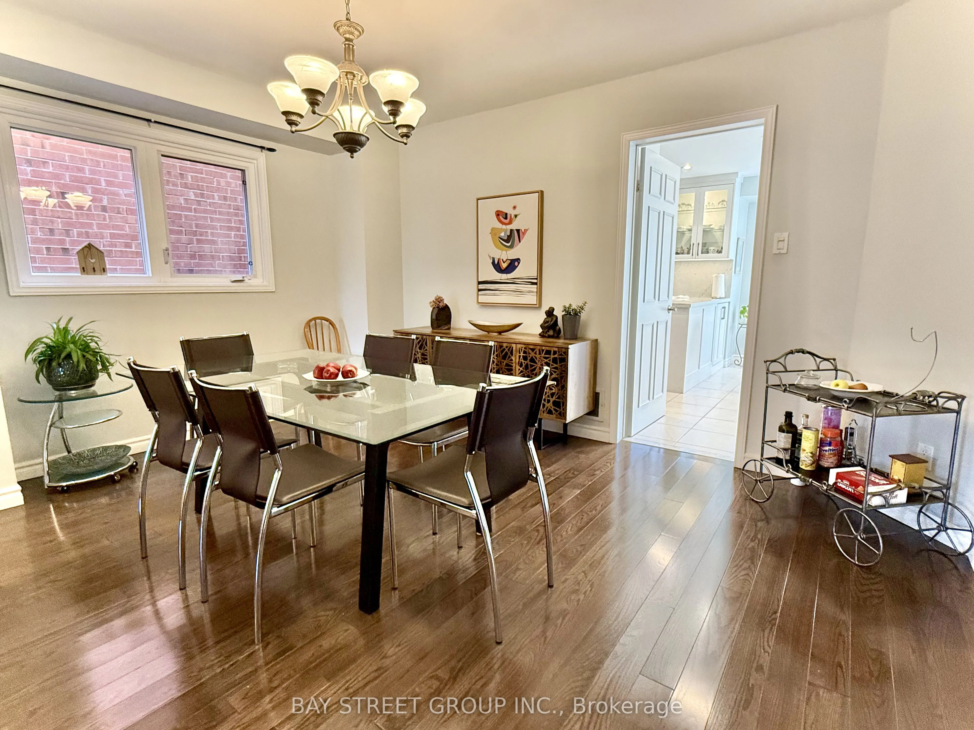 65 Rosedale Heights Drive