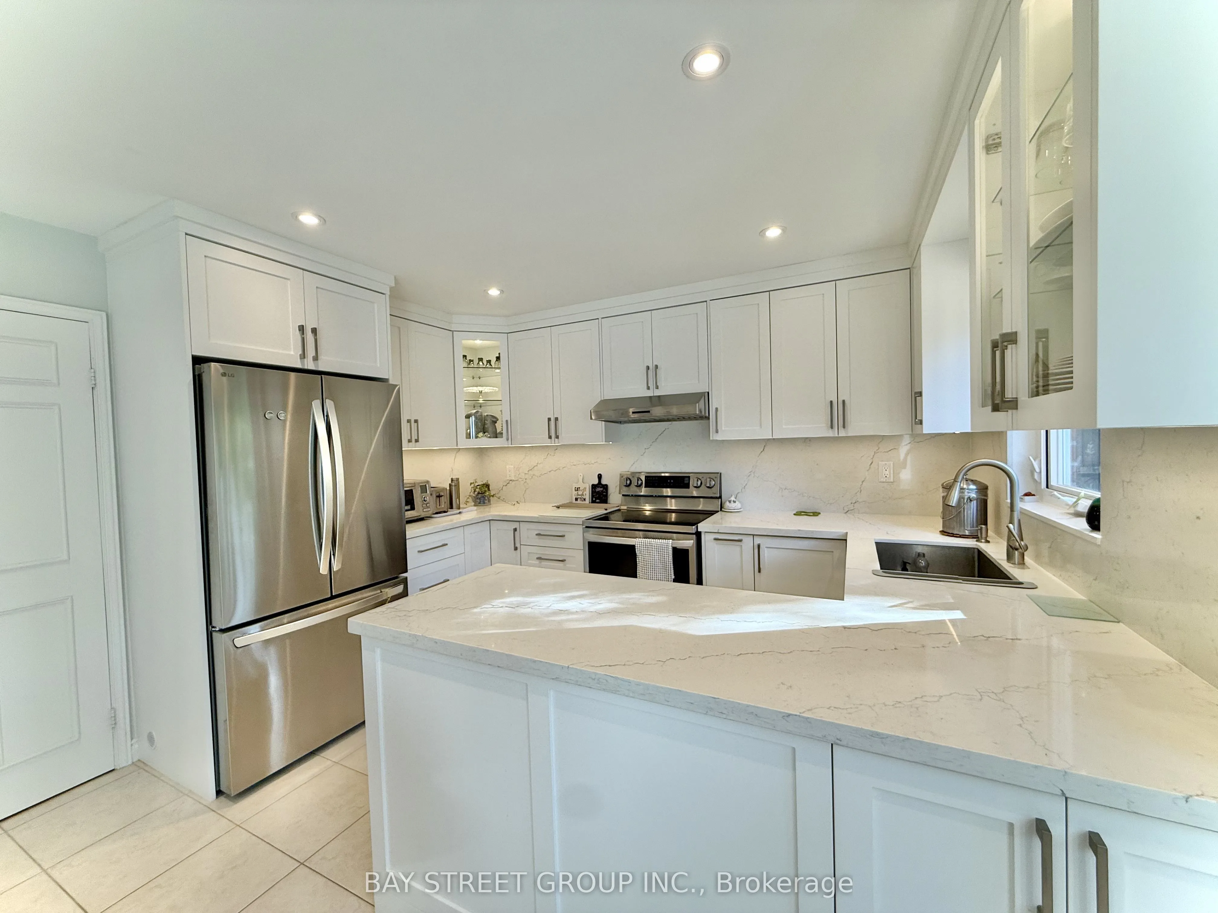 65 Rosedale Heights Drive