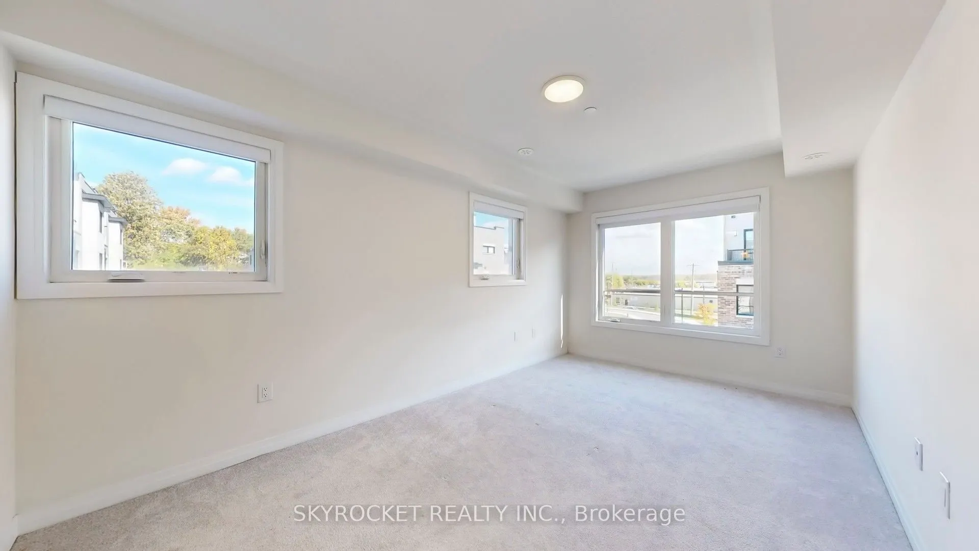 40 Baynes Way, #8