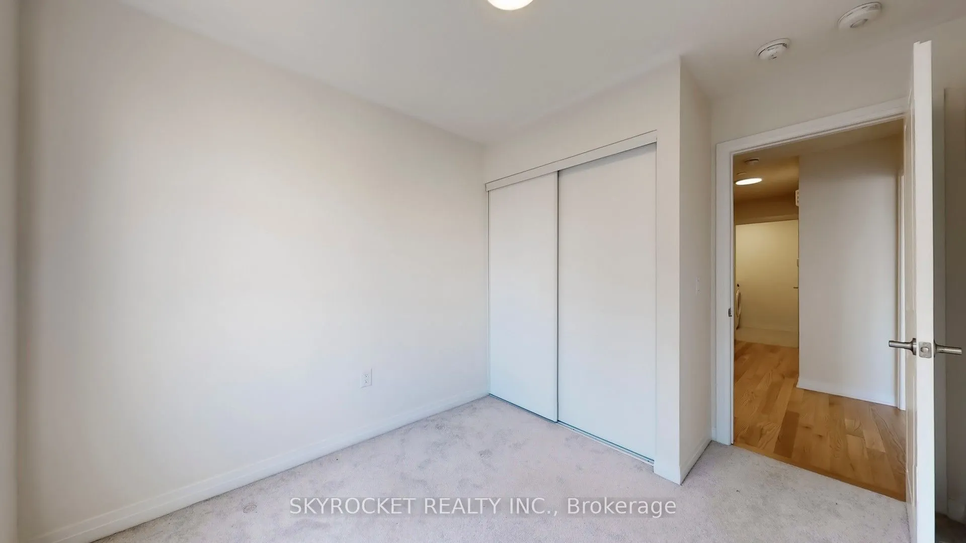 40 Baynes Way, #8