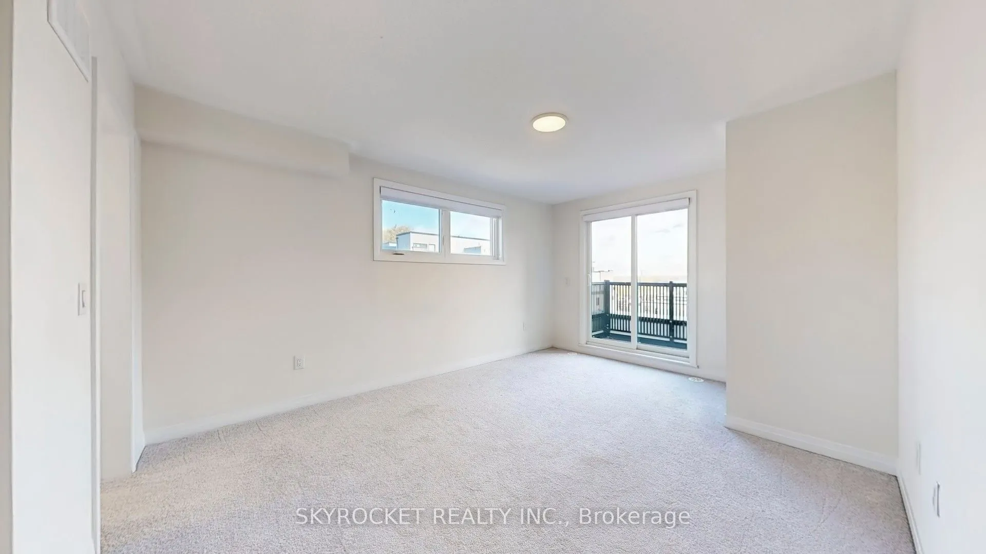 40 Baynes Way, #8