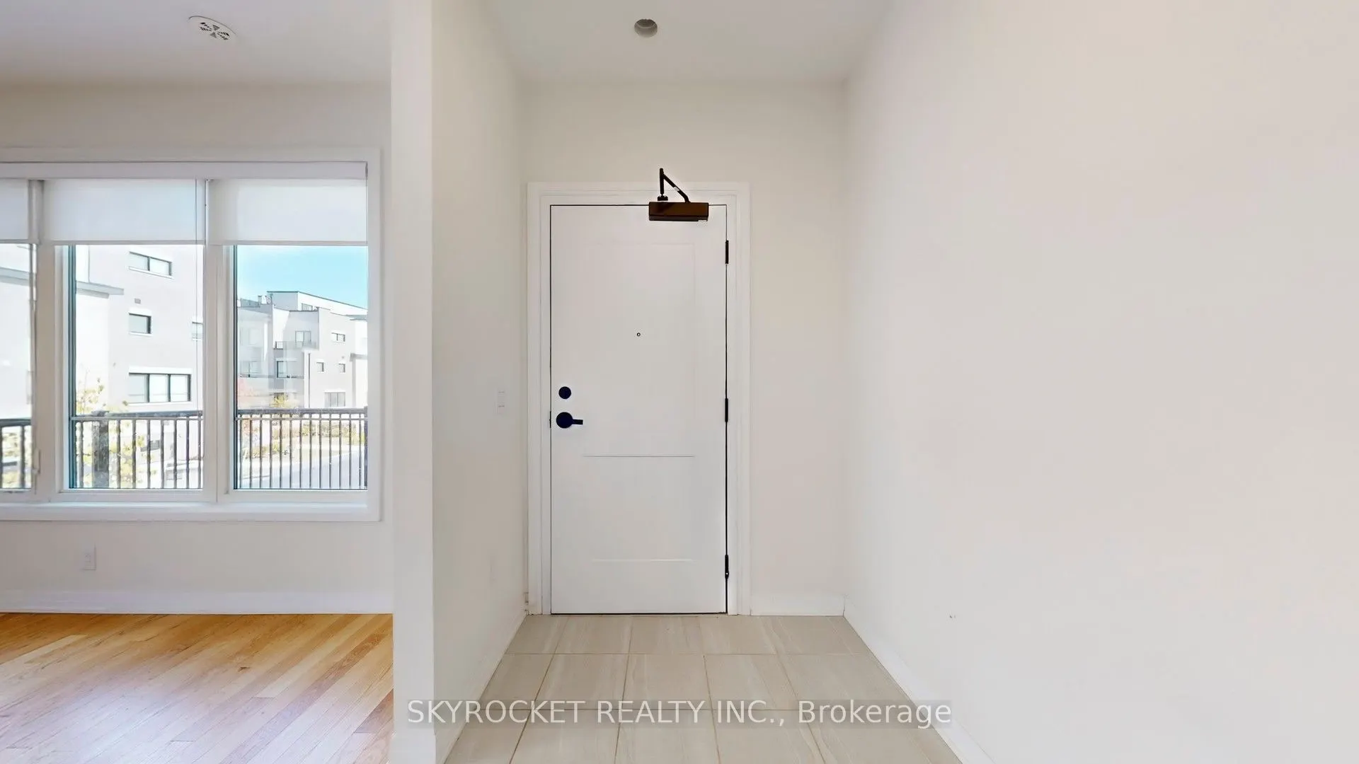 40 Baynes Way, #8