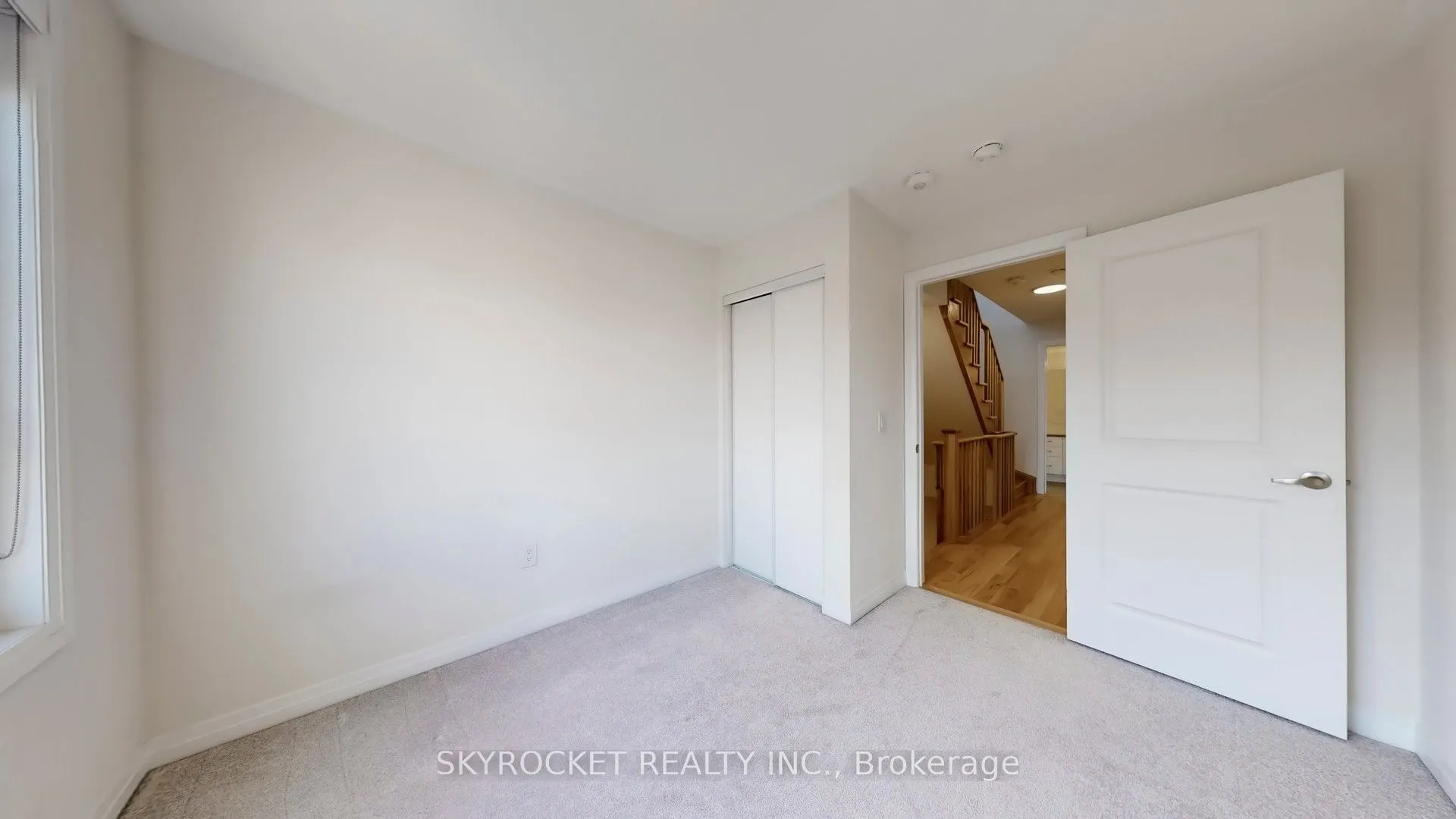 40 Baynes Way, #8
