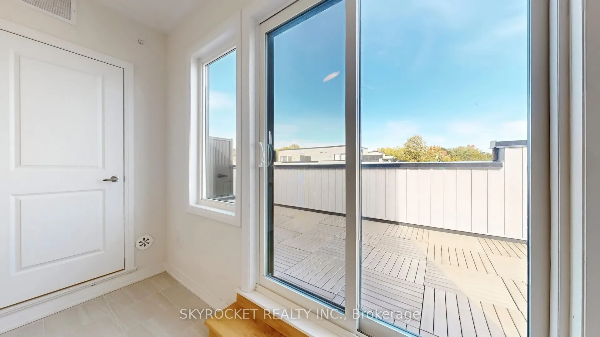 40 Baynes Way, #8