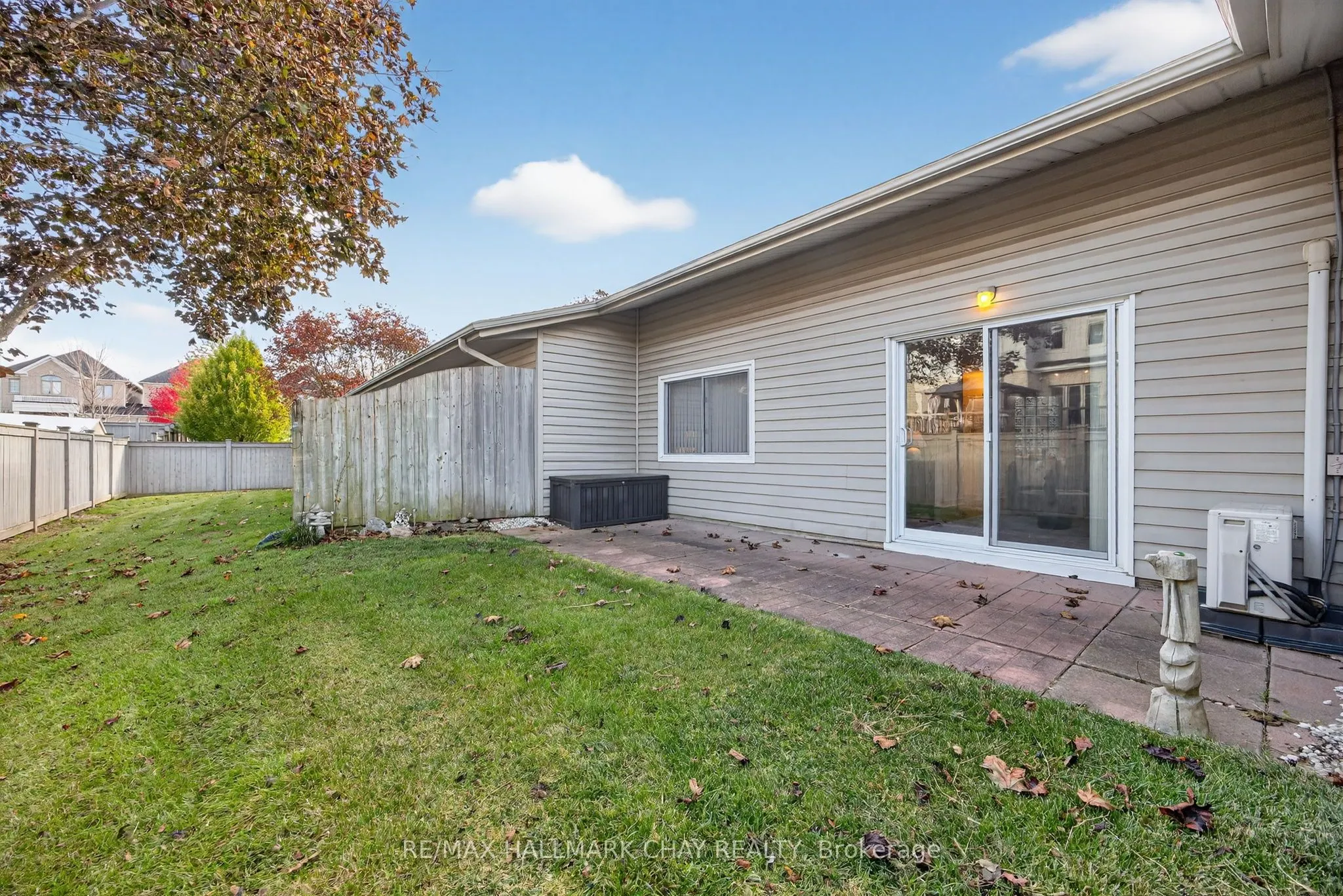 77 Mill Street E, #40