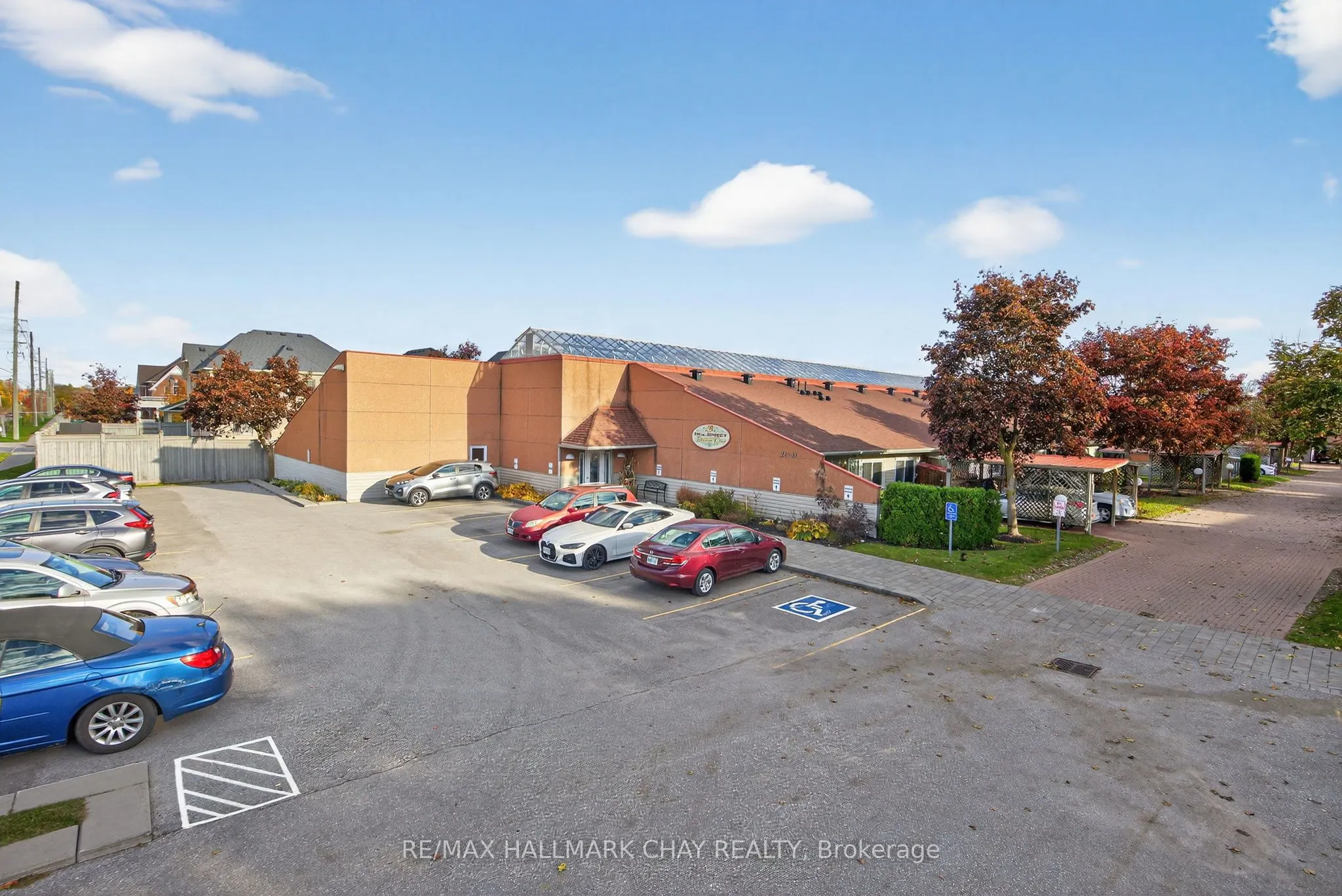 77 Mill Street E, #40