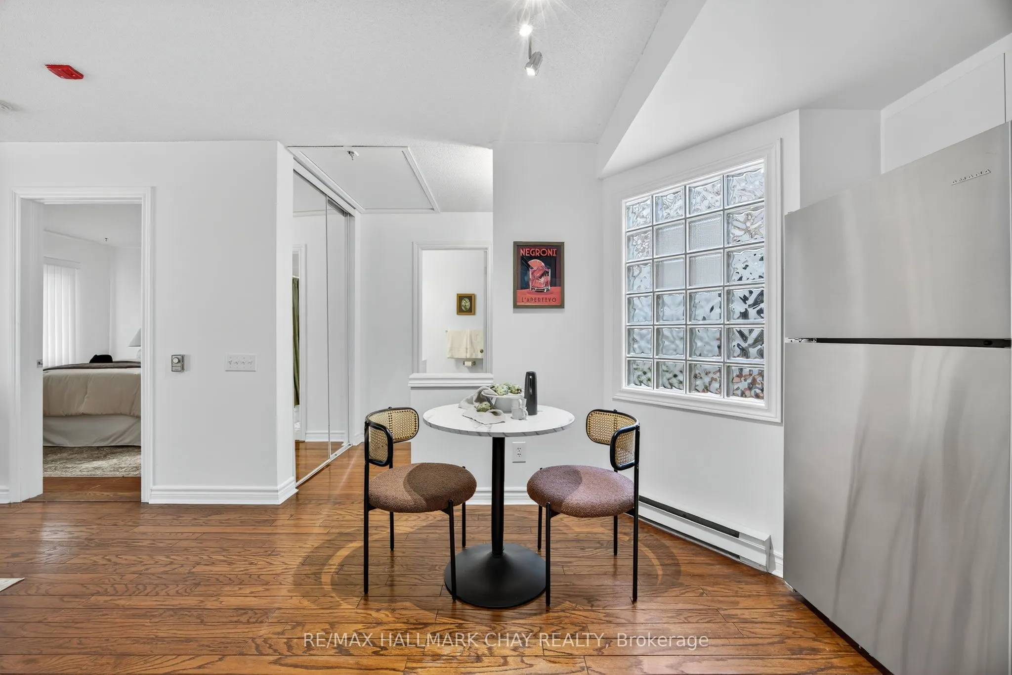 77 Mill Street E, #40