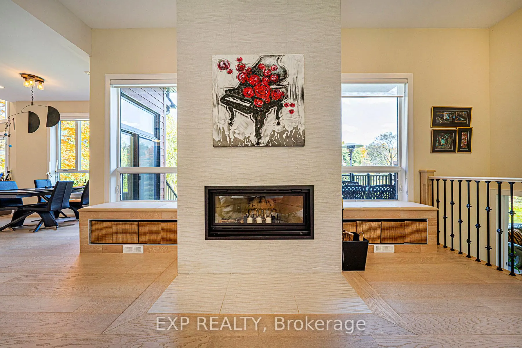 5 Birch Knoll Road