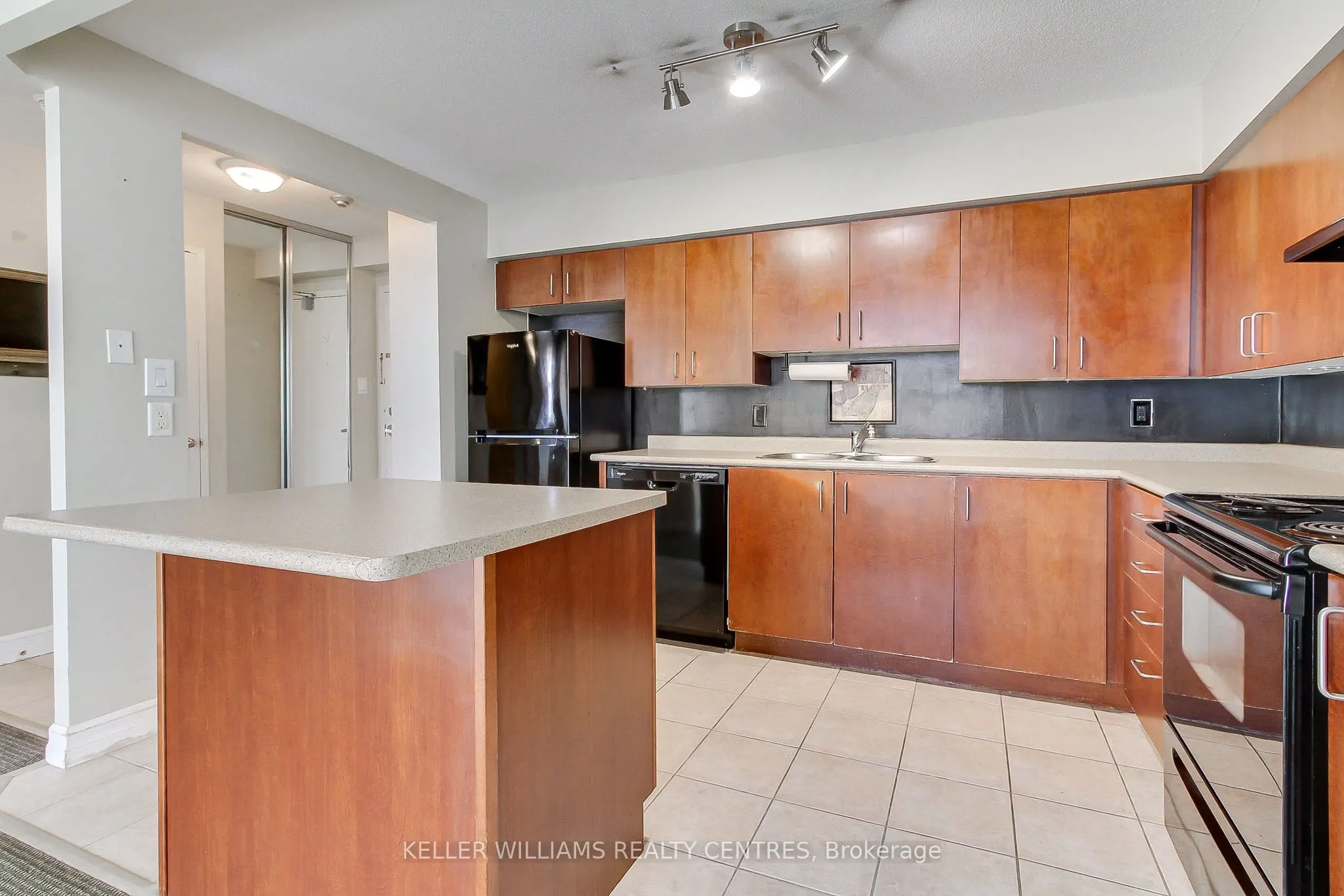 260 Davis Drive, #408