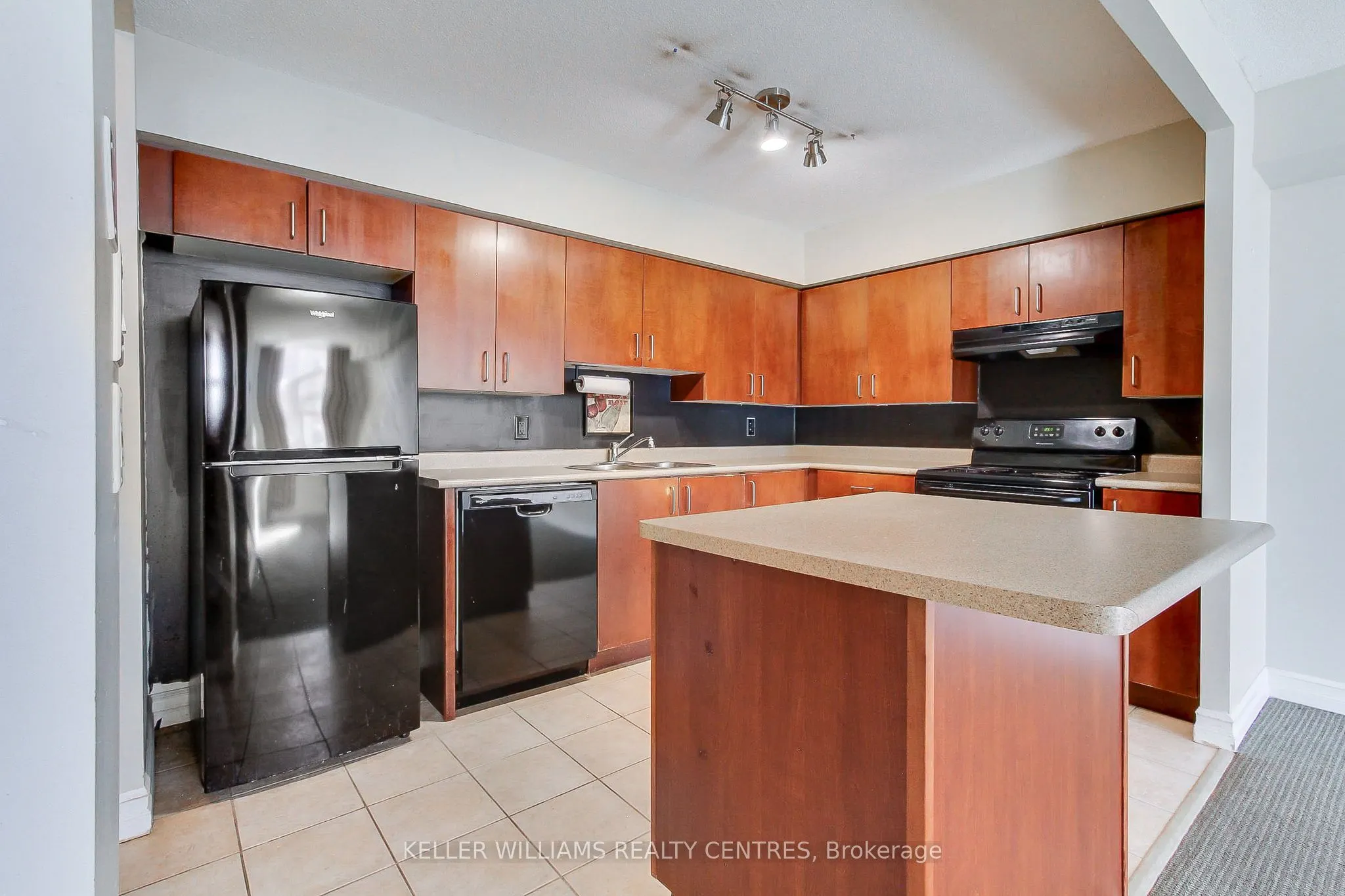 260 Davis Drive, #408