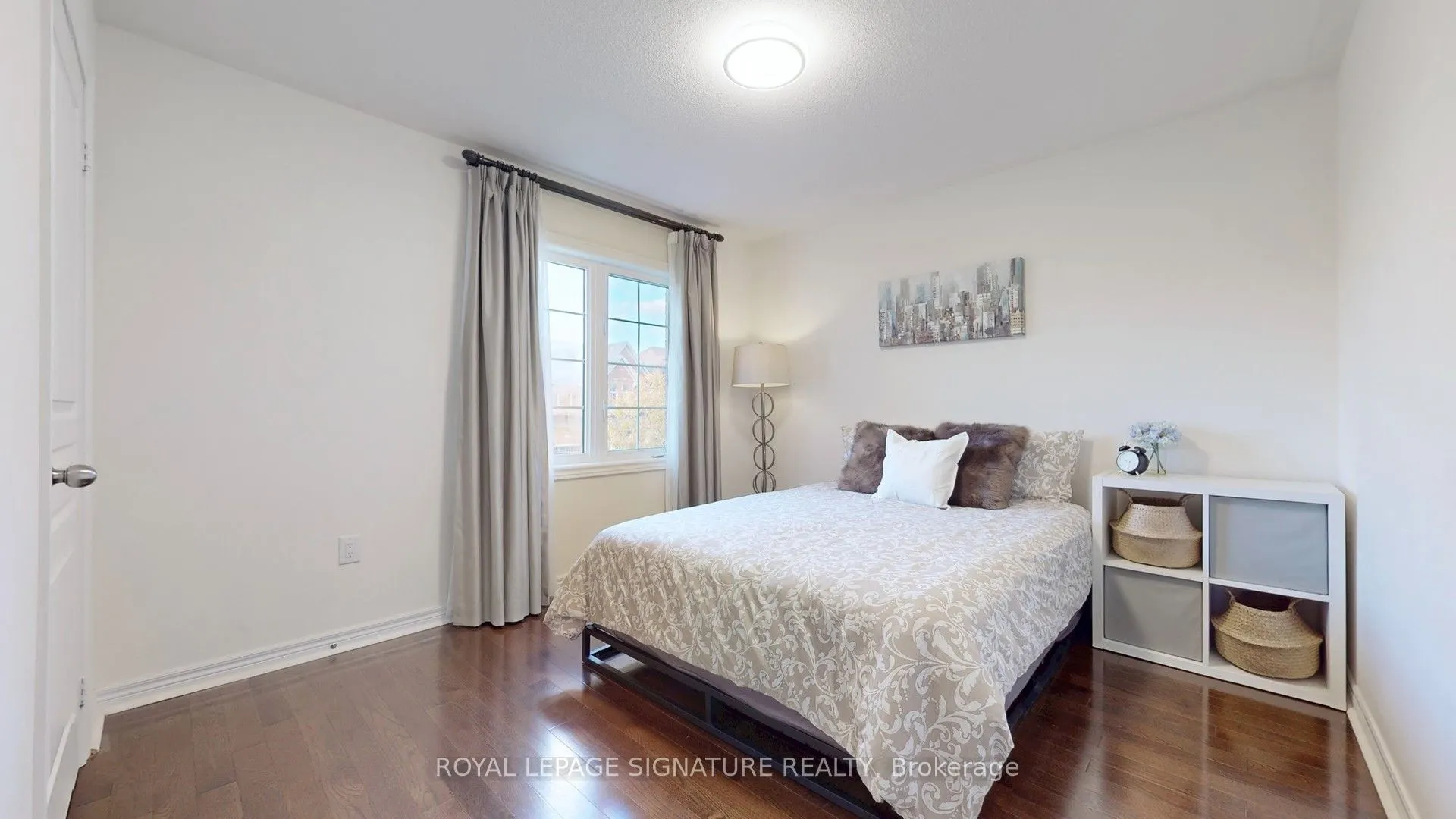 23 Frederick Stamm Crescent