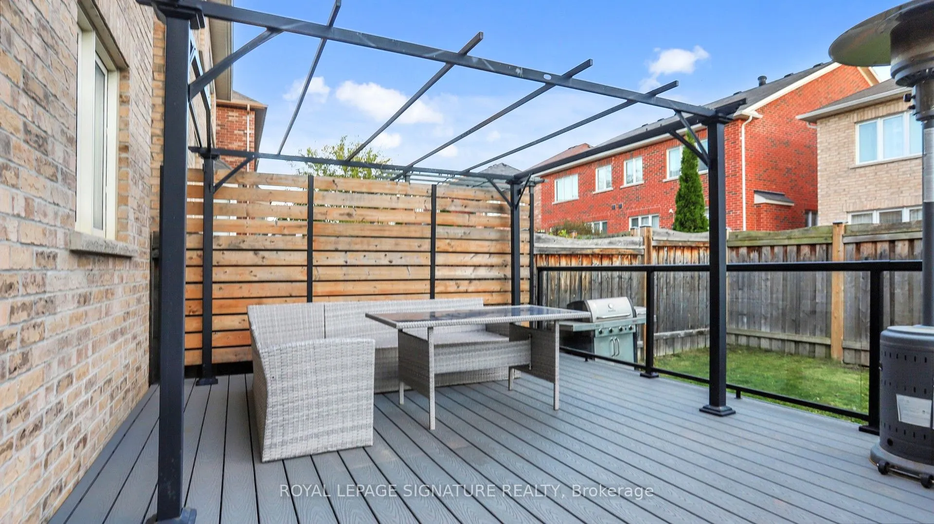 23 Frederick Stamm Crescent