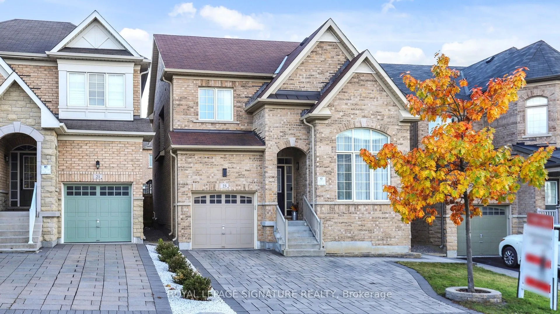 23 Frederick Stamm Crescent