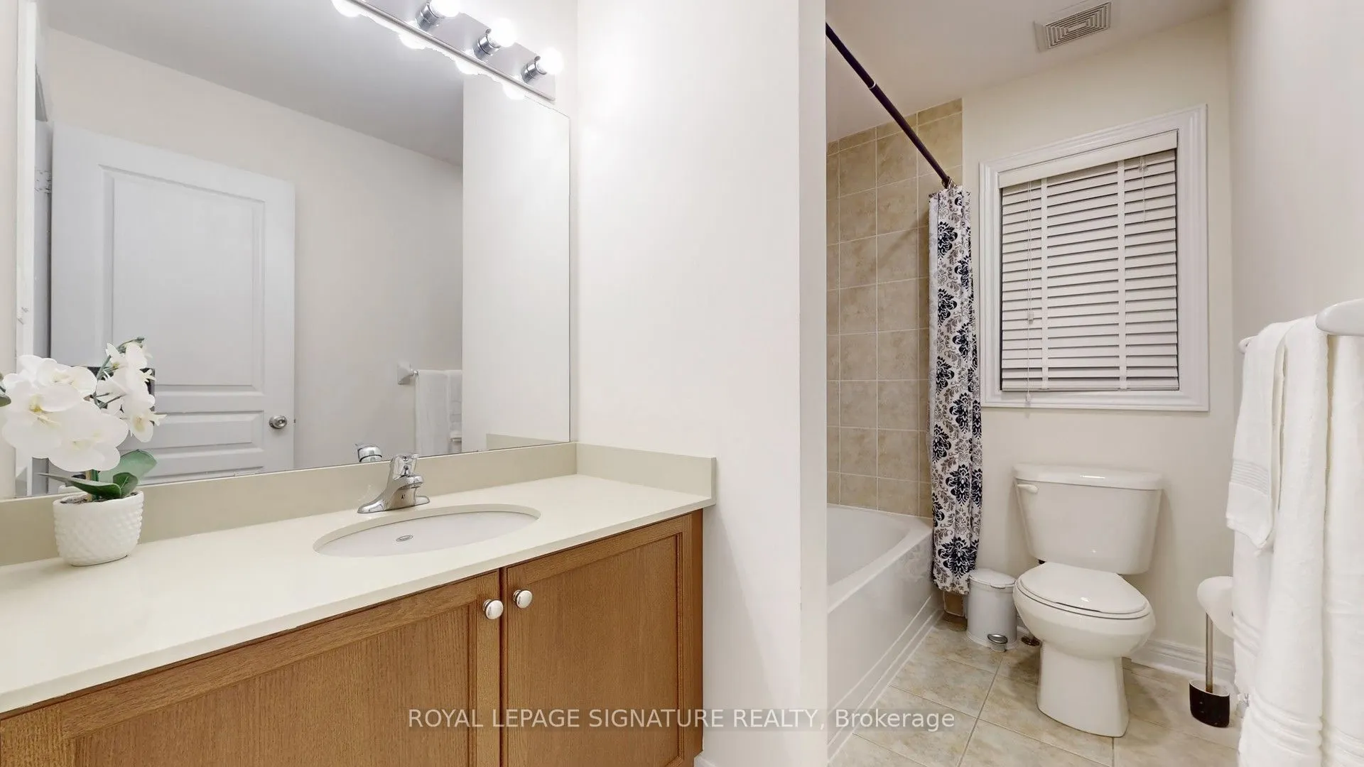 23 Frederick Stamm Crescent
