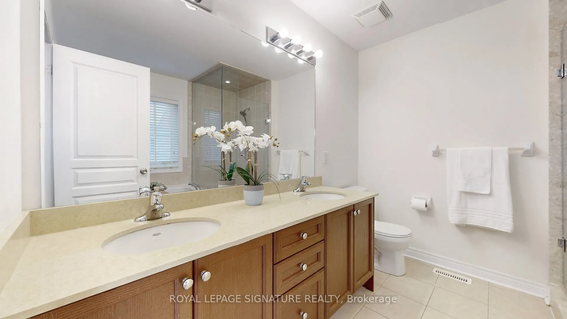 23 Frederick Stamm Crescent