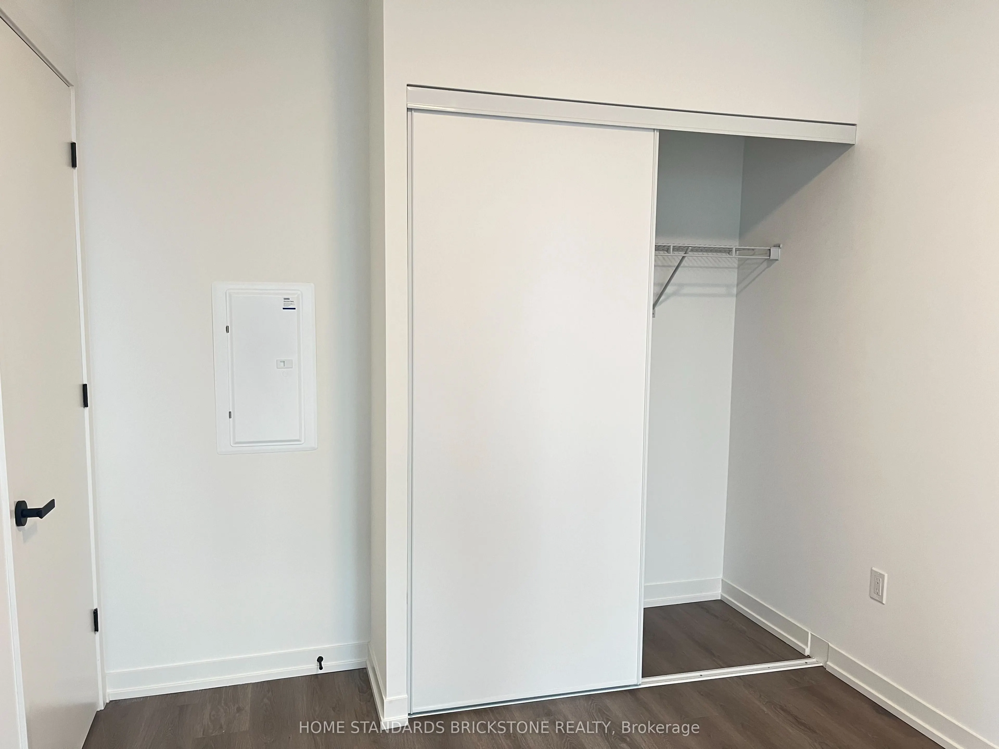 28 Interchange Way, #3715