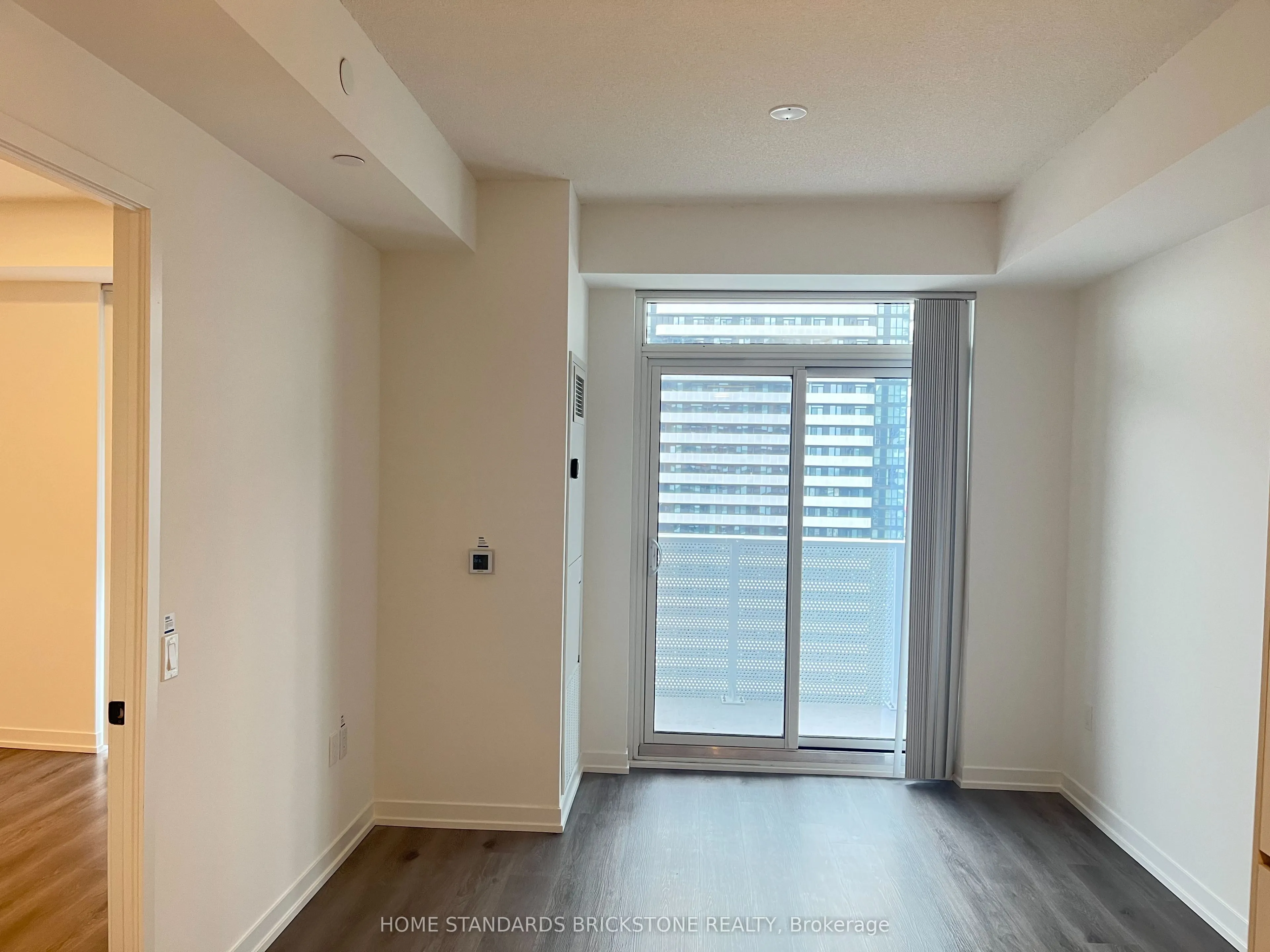 28 Interchange Way, #3715
