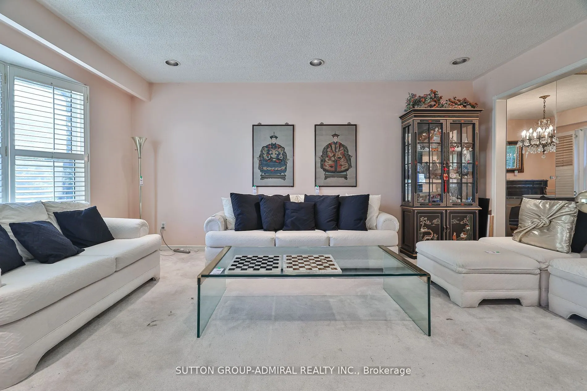 22 Cobblestone Drive